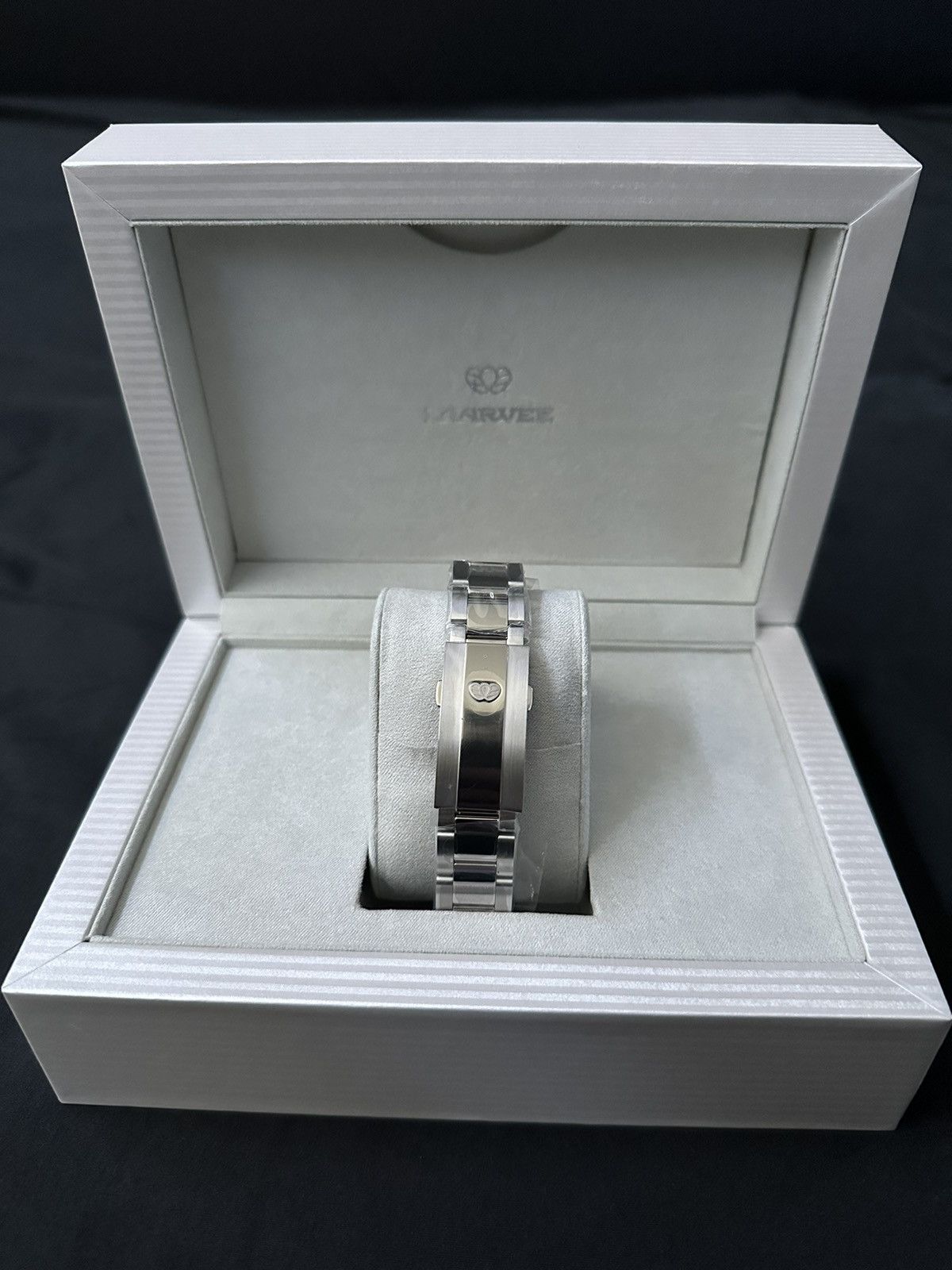 Kith × LAARVEE Laarvee x Kith exclusive watch Brown bezel/Cream dial Size ONE SIZE - 10 Thumbnail