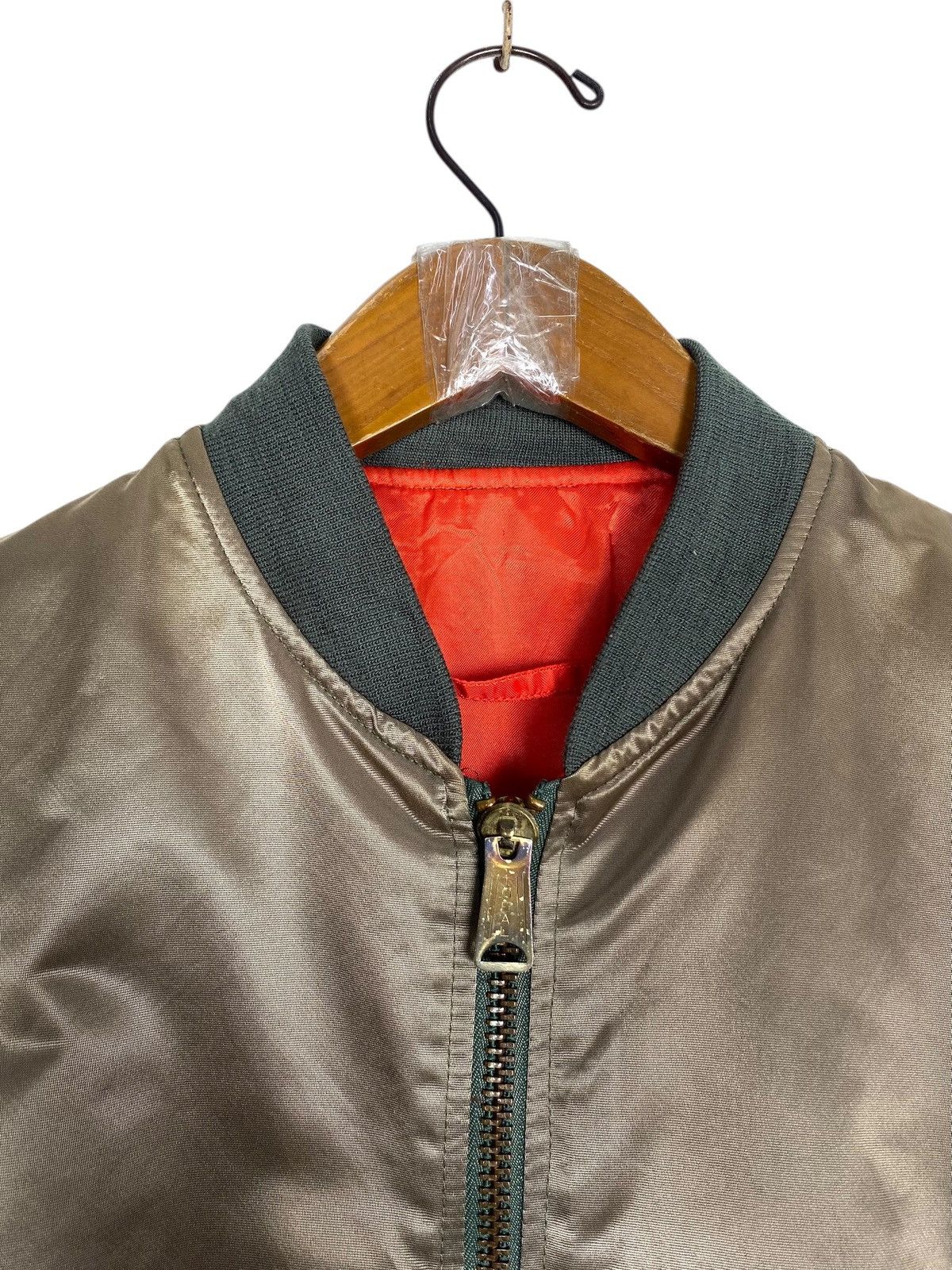 Vintage Vintage Branded Garments MA-1 Reversible Bomber Jacket Usa Size US L / EU 52-54 / 3 - 5 Thumbnail
