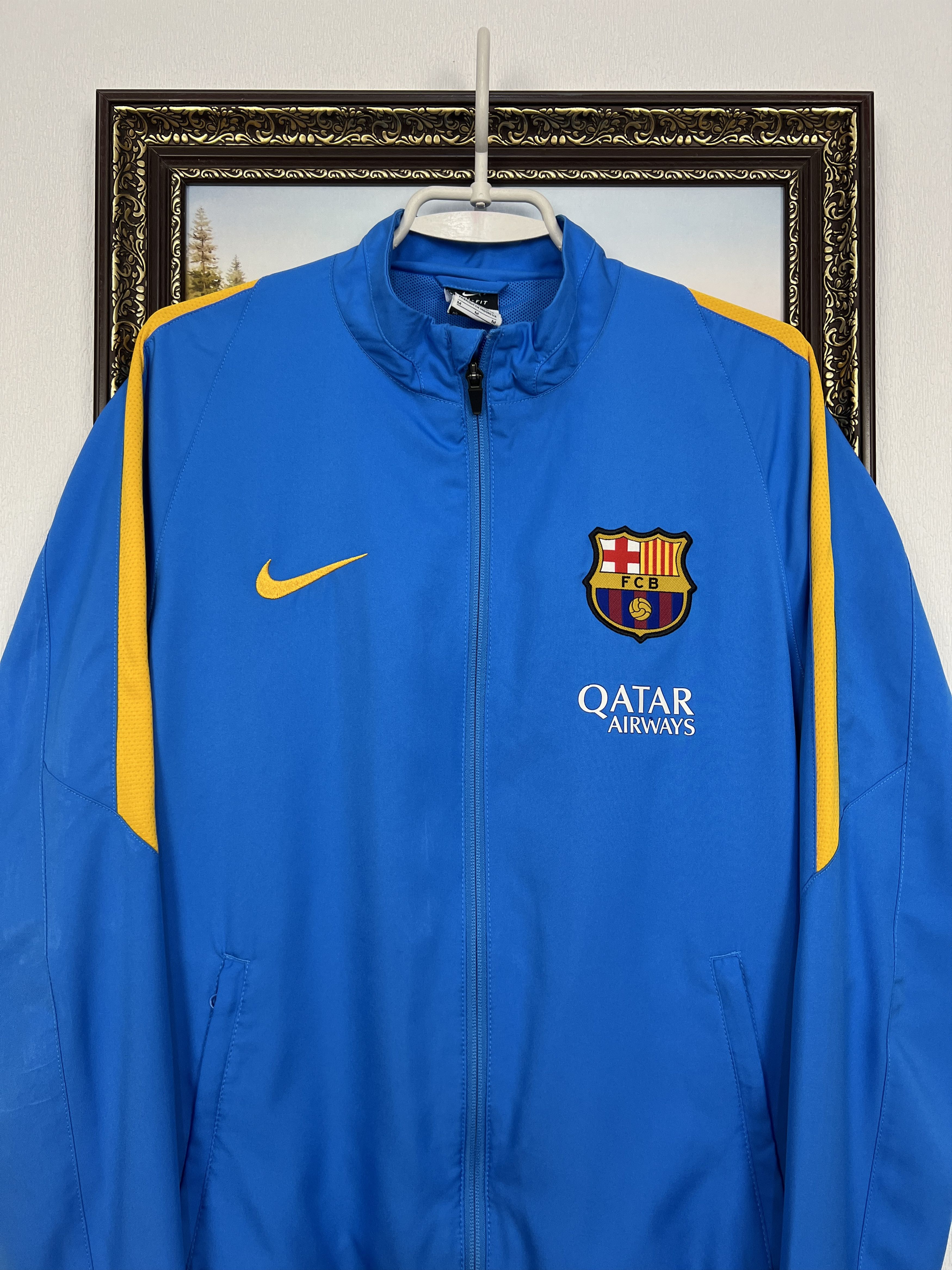Nike Vintage Nike FC Barcelona Football Blue Train Jacket Soccer Size US M / EU 48-50 / 2 - 2 Thumbnail