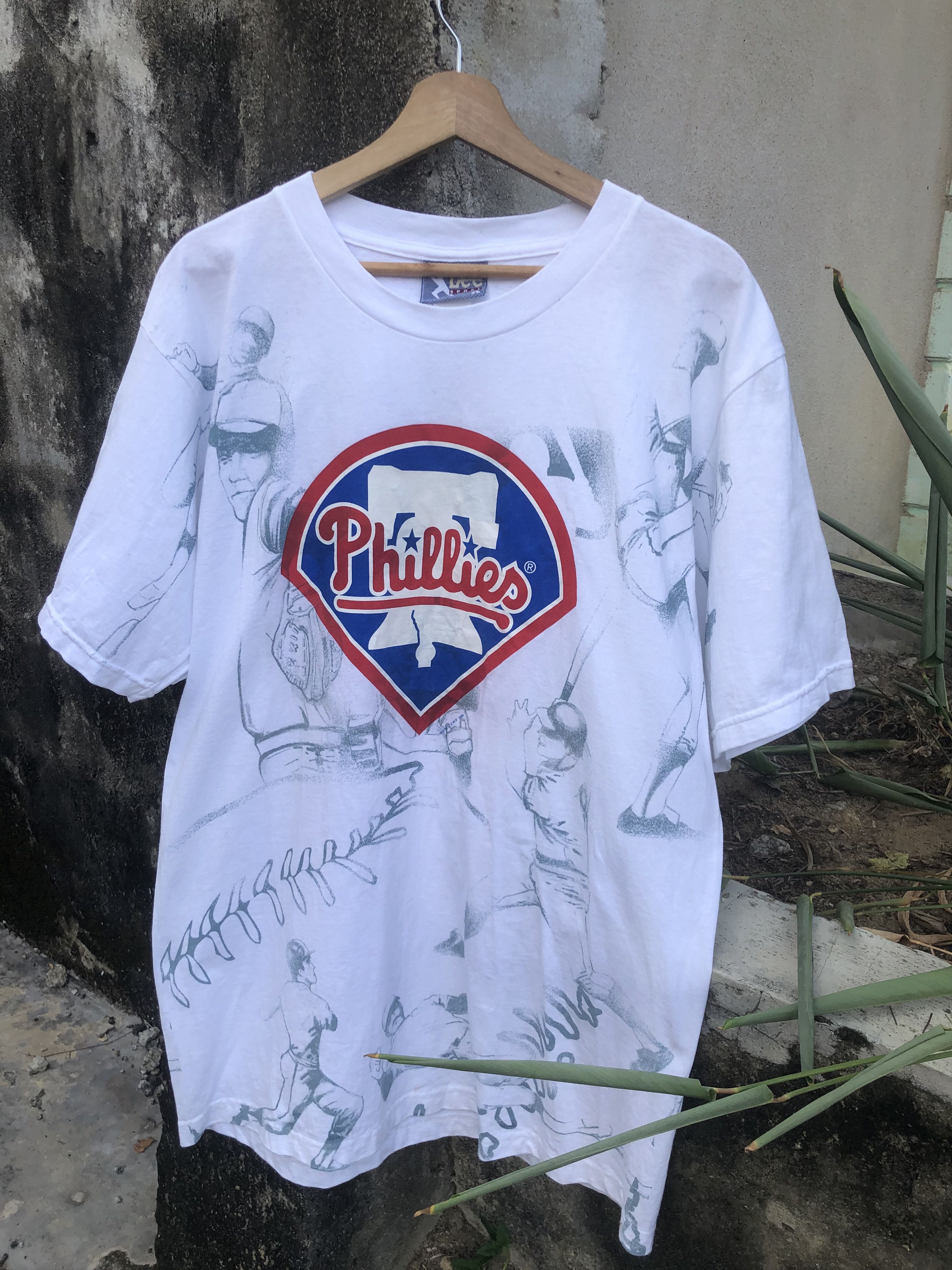MLB Vintage 90s MLB Philadelphia Phillies OverPrint Tee Size US L / EU 52-54 / 3 - 1 Thumbnail