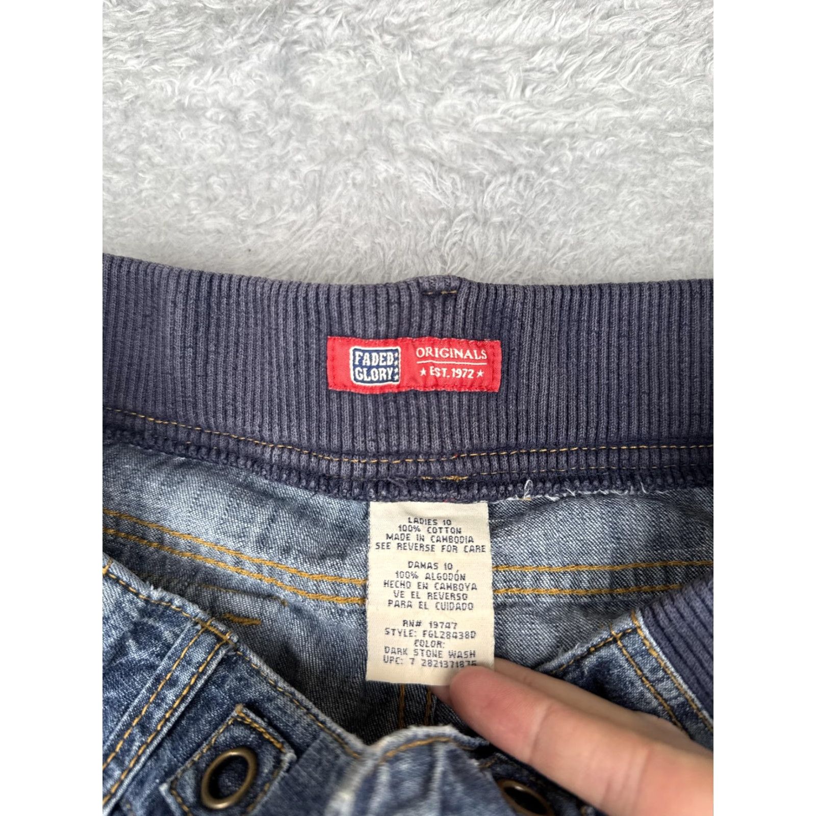 Faded Glory VINTAGE Faded Glory Capri Pants Womens 10 Blue Denim High Rise Pockets Zip Fly Retro Size 32" / US 10 / IT 46 - 7 Thumbnail