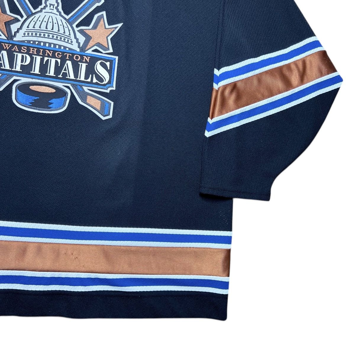 Ccm Vintage NHL Washington Capitals Alternate CCM Hockey Jersey Size US XXL / EU 58 / 5 - 20 Thumbnail