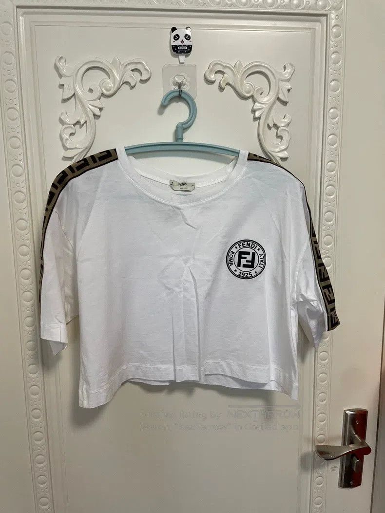 Fendi Fendi Short Sleeve T-Shirt, Black and White, White with Cu Size S / US 4 / IT 40 - 6 Thumbnail