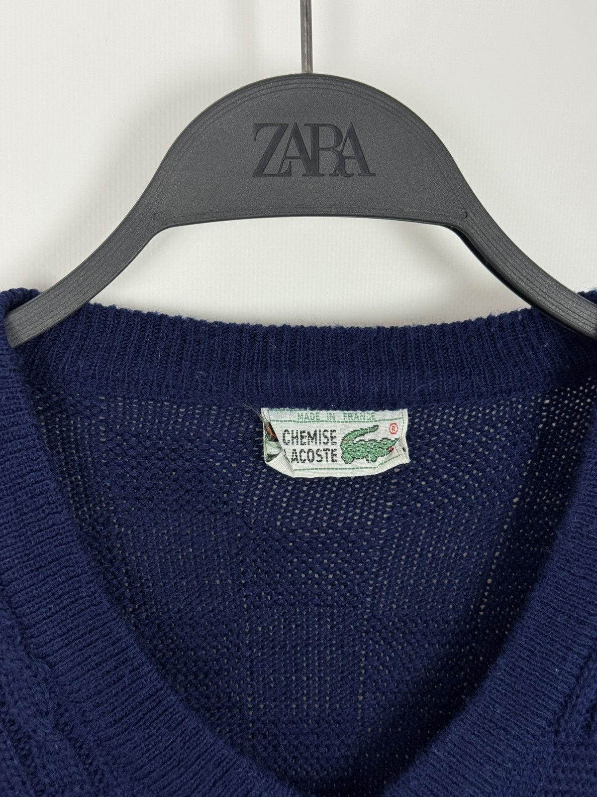 Lacoste 1990’s Vintage Lacoste Club V-Neck Cable Knit Sweater Size US L / EU 52-54 / 3 - 4 Thumbnail