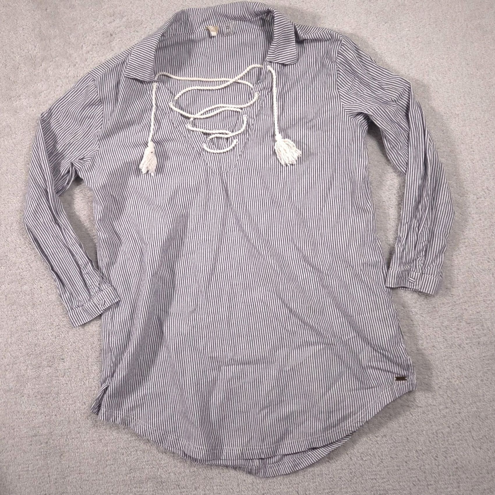 Vintage Roxy Blouse Womens S Blue Stripe Collared Lace Up Tunic Top Cotton Beach Shirt Size S / US 4 / IT 40 - 3 Thumbnail