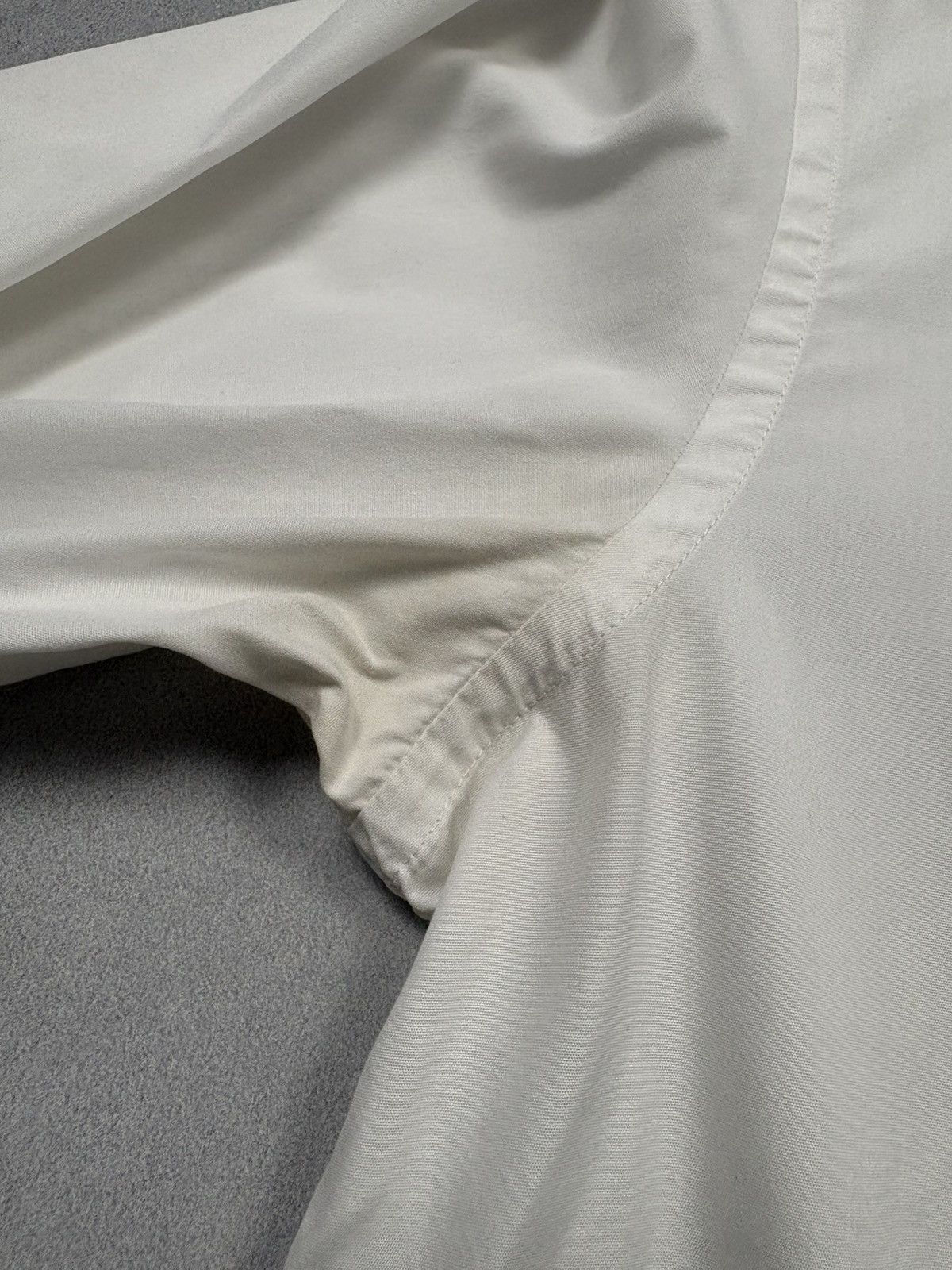 Vivienne Westwood SS15 Vivienne Westwood Orb Small Logo White Button Up Shirt Size US L / EU 52-54 / 3 - 10 Thumbnail