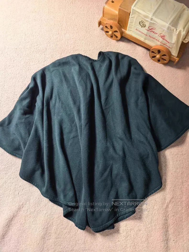 Loro Piana Loro Piana Ladies' lamb fur suede shawl Size ONE SIZE - 3 Thumbnail