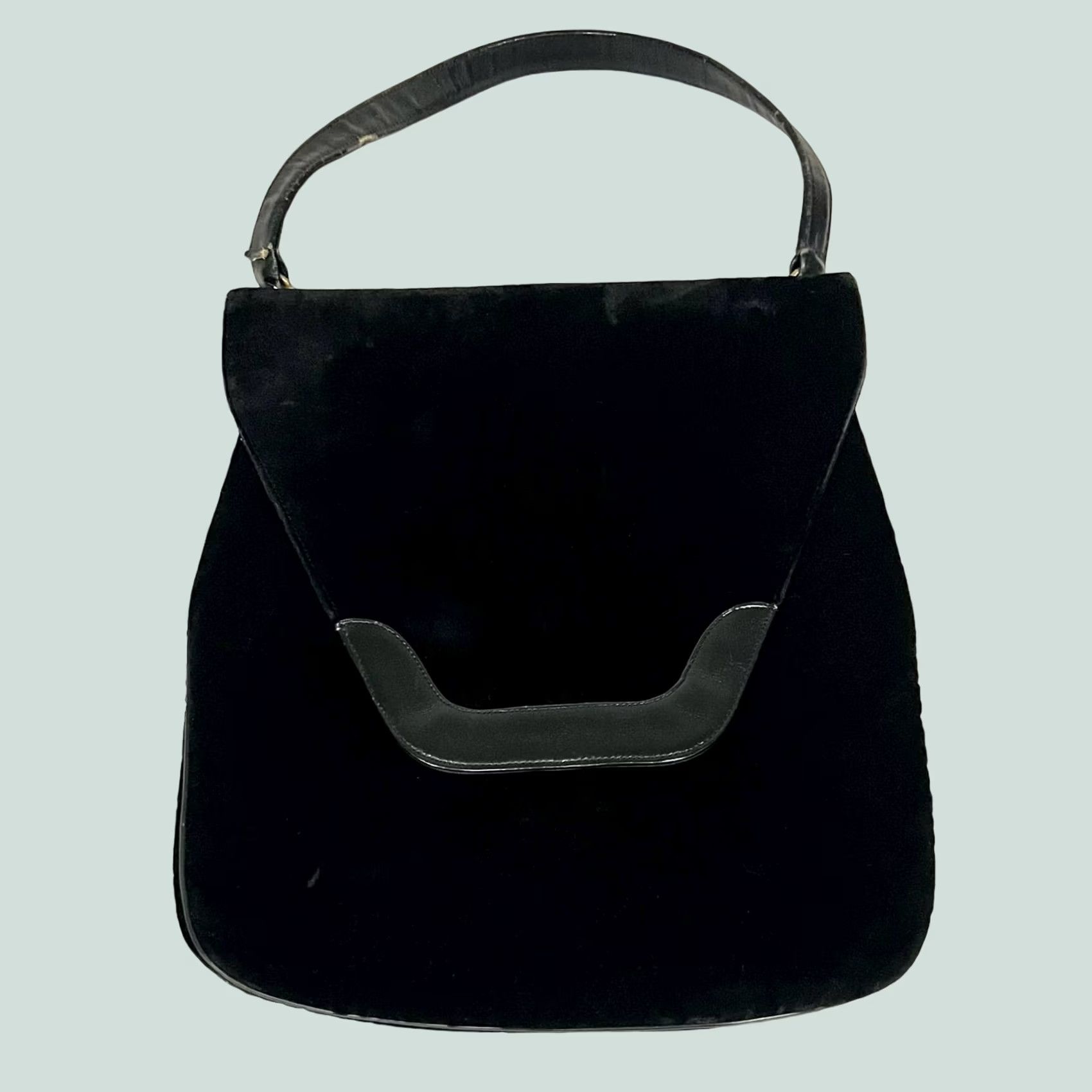 Vintage VINTAGE Jana Black Velvet Shoulder Bag Purse Handbag Women's Evening Latch Closure 10”x11” Velvet Size ONE SIZE - 1 Thumbnail