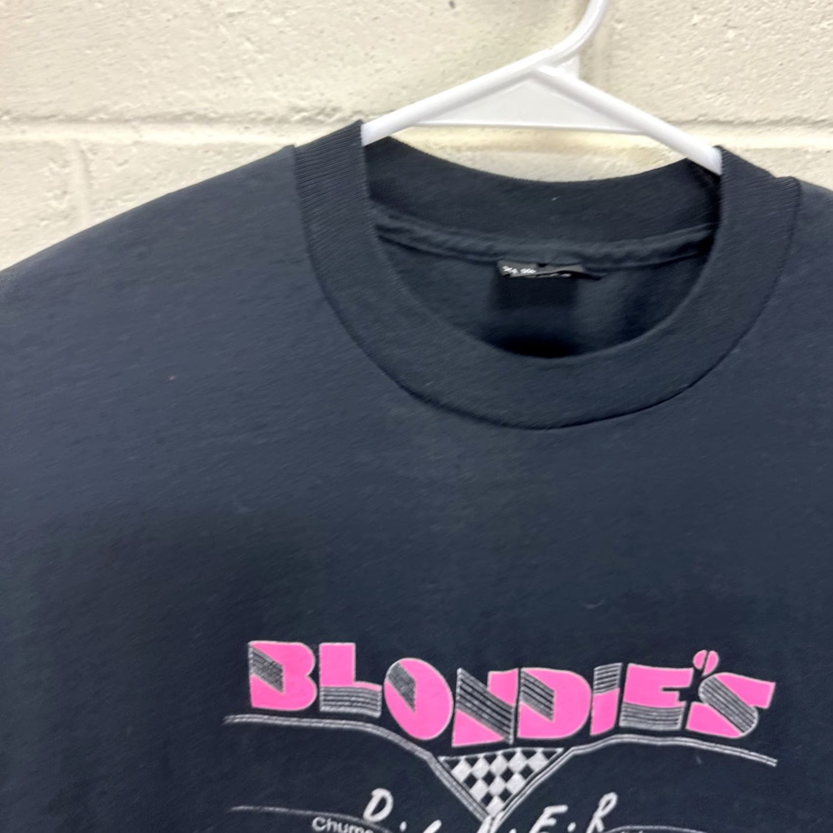 Chums VINTAGE Blondie's Diner T Shirt Graphic Tee XL Black 80s Retro 90s City Unisex Adults Mens Womens Screen Stars Best Size US XL / EU 56 / 4 - 4 Thumbnail