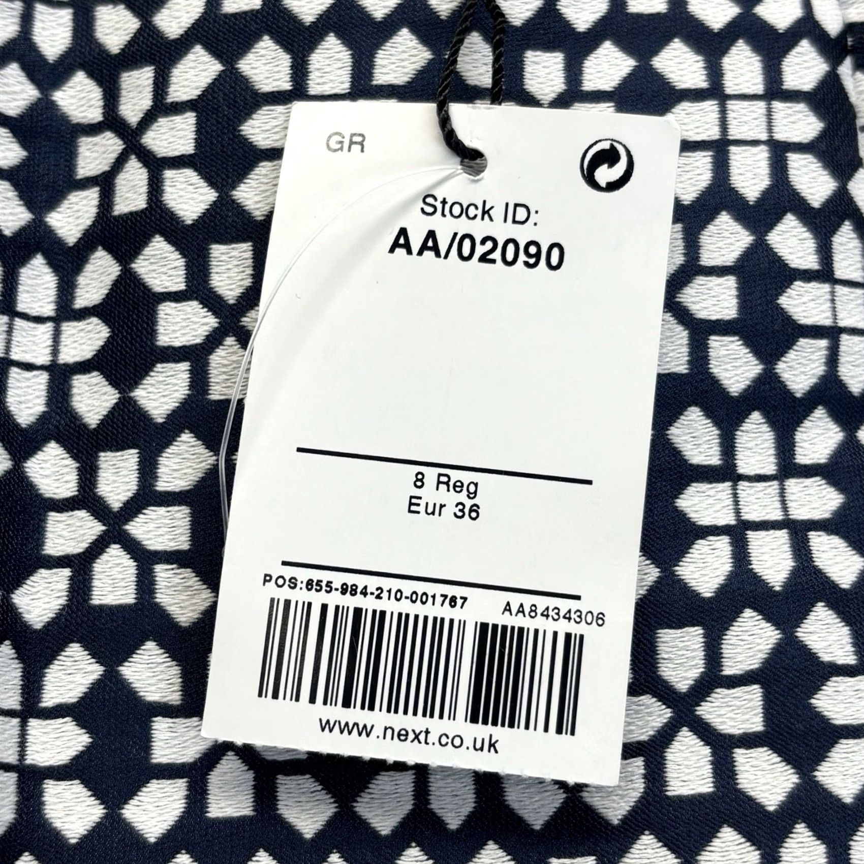 NEXT Next Mini Skirt UK8 - Navy White Geometric Pattern - New with Tags (BNWT) Size 30" / US 8 / IT 44 - 6 Thumbnail