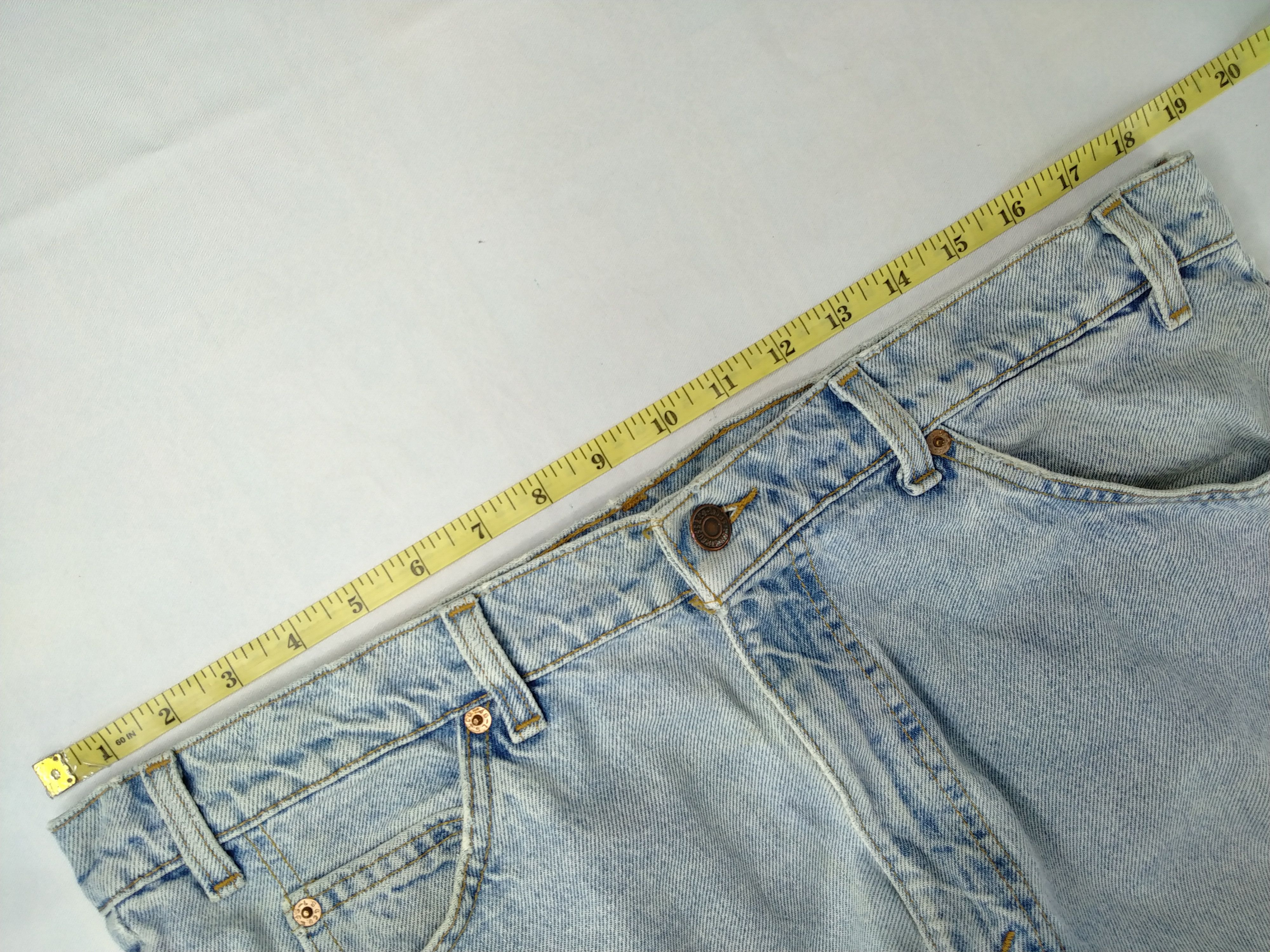 Levi's Light Wash Vintage Levi's 550 Orange Tab Denim -JN485 Size US 37 - 5 Thumbnail