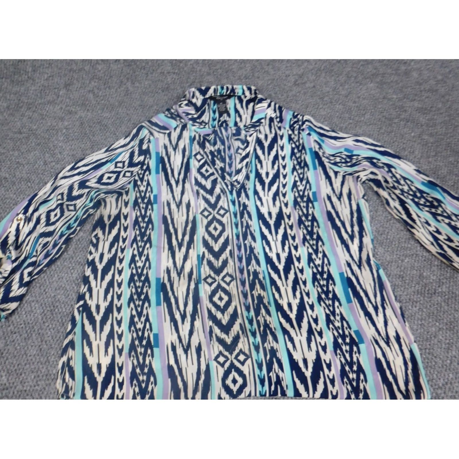 Vintage Riley & James Womens Blouse XL Blue Button Down Casual Long Sleeve Crew Neck Geometric Rayon Polyester Stretch Regular Vintage: No Size XL / US 12-14 / IT 48-50 - 4 Thumbnail
