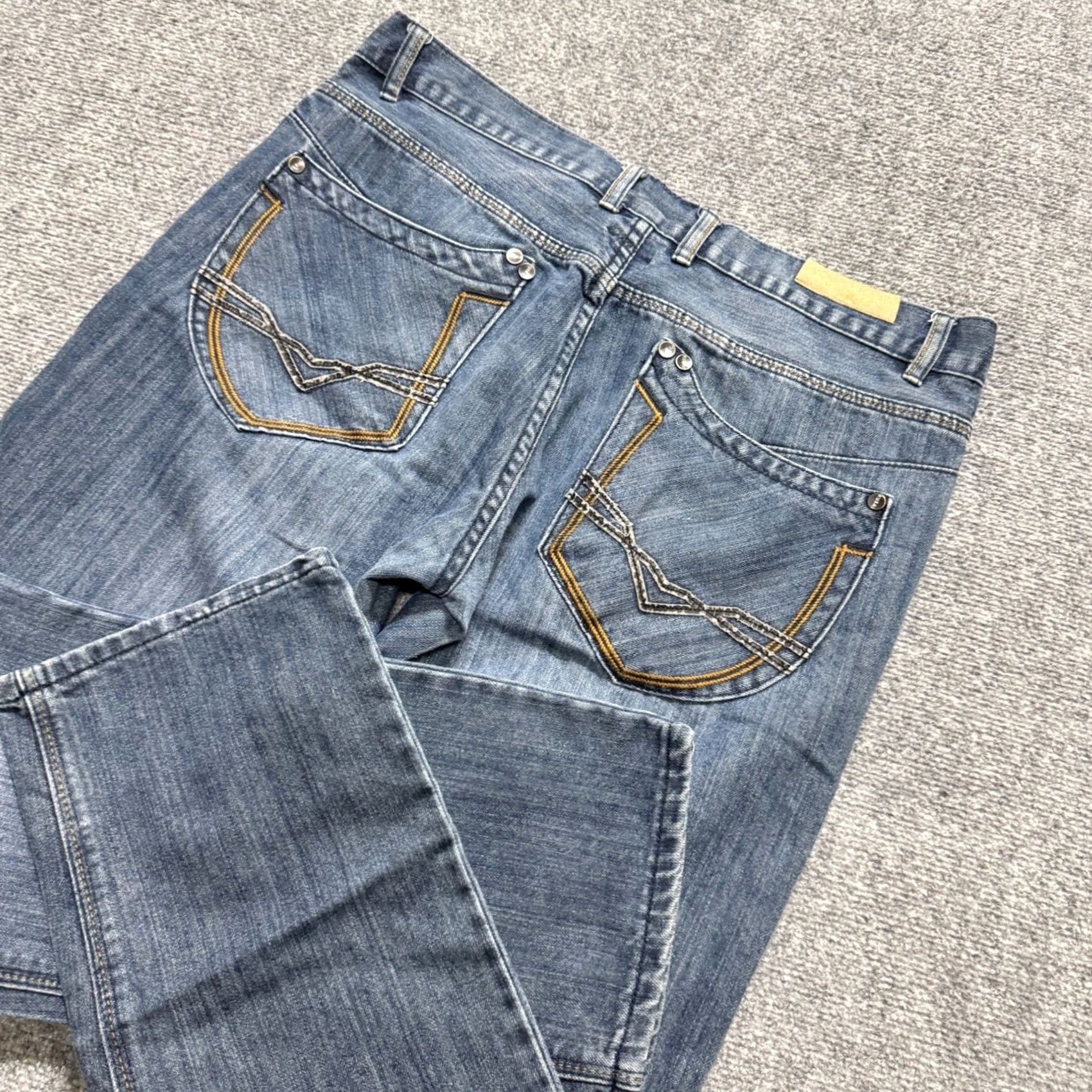 The Unbranded Brand Y2K F.U.S.A.I Jeans Men 36x30 Straight Light Wash Embroidered Blue Mens Jeans 36 Straight Blue Size US 36 / EU 52 - 2 Thumbnail