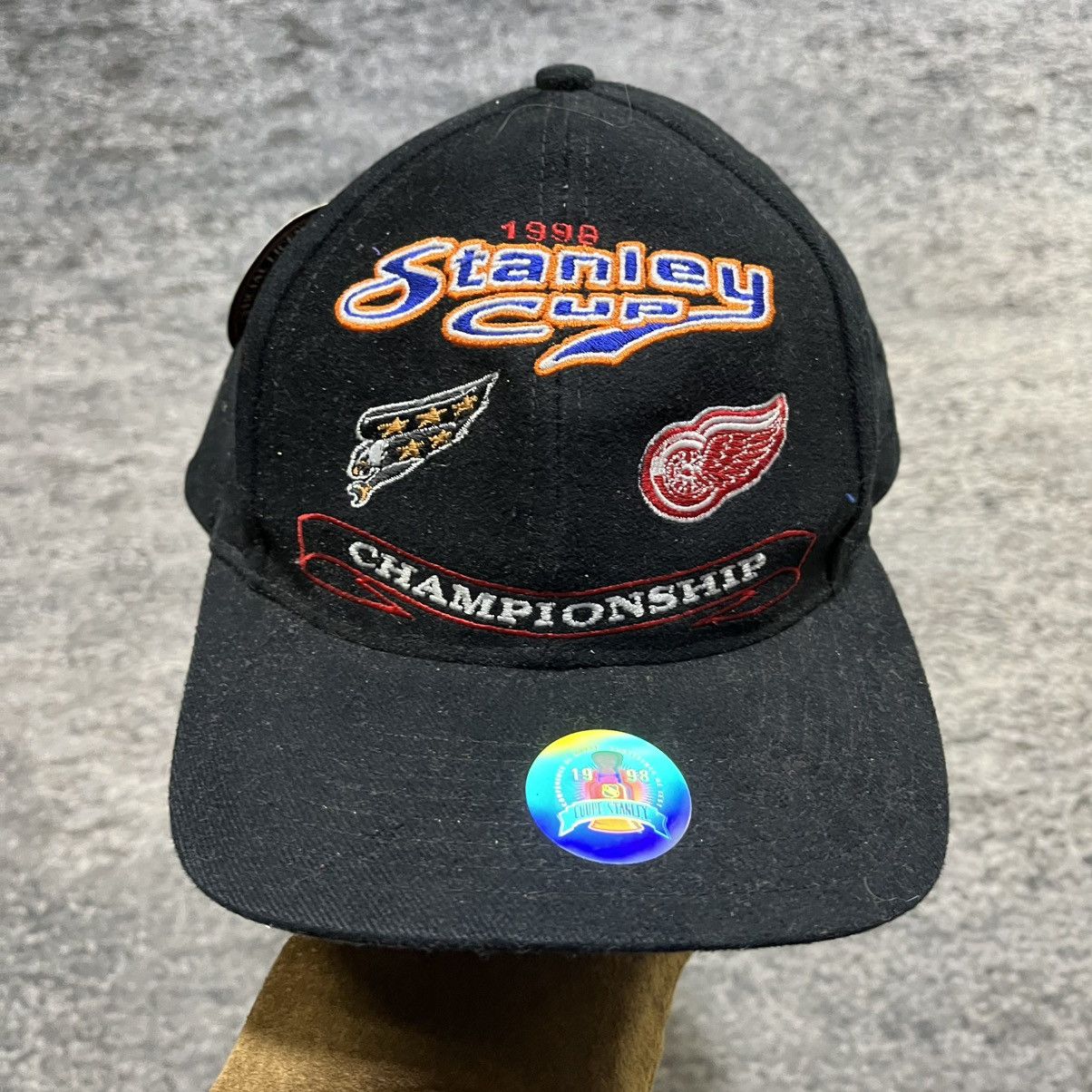 Logo 7 Vintage 1998 Stanley Cup Championship Detroit Red Wings Hat Size ONE SIZE - 2 Thumbnail