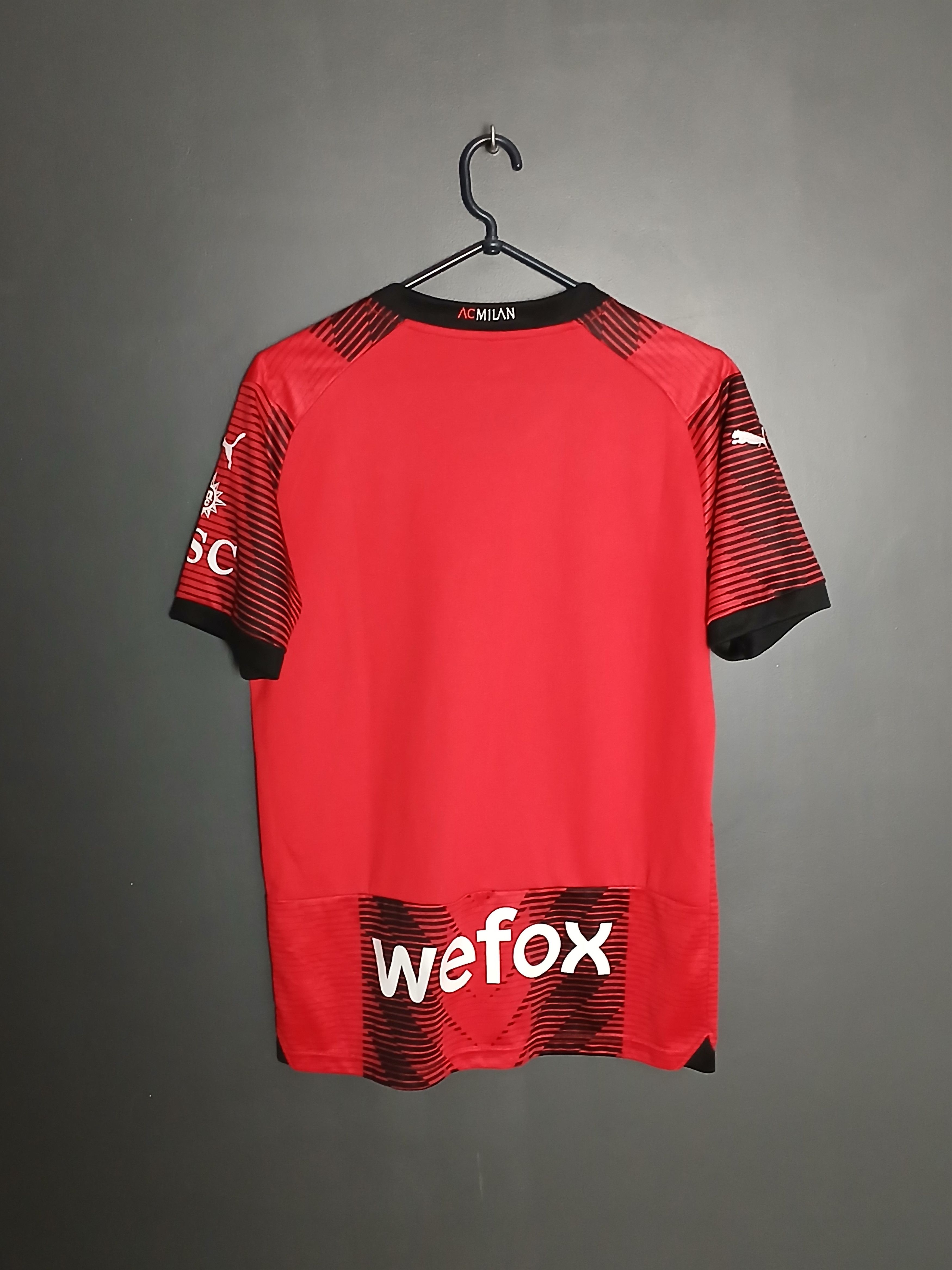 Other Milan 23/24 Home Football Jersey T-Shirt Size US S / EU 44-46 / 1 - 2 Thumbnail