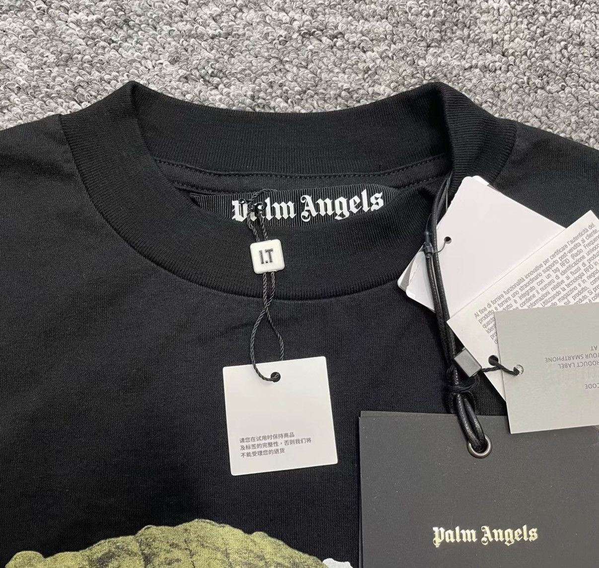 Palm Angels Palm Angels PA Broken Crocodile Short Sleeve K12 Size US XS / EU 42 / 0 - 4 Thumbnail