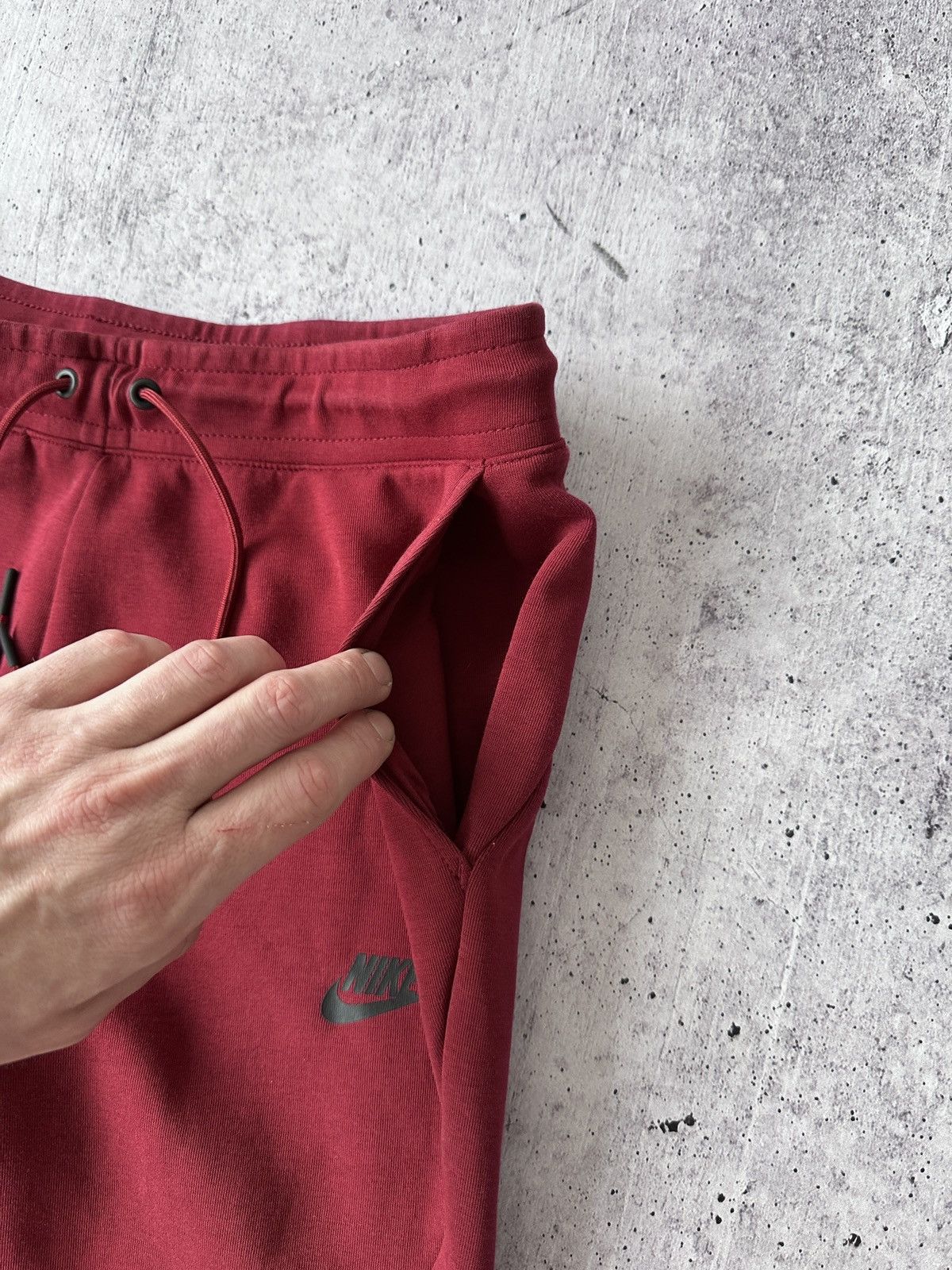 Nike Nike tech fleece joggers pants Size US 31 - 7 Thumbnail