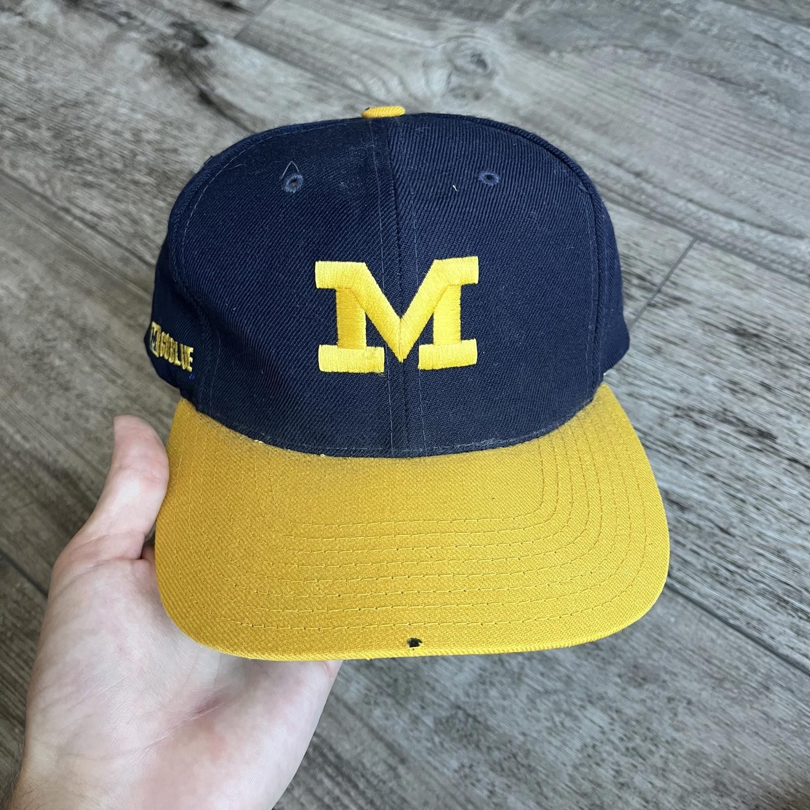 Vintage Vintage Wool Michigan Wolverines College Sports Football Hat Size ONE SIZE - 1 Thumbnail