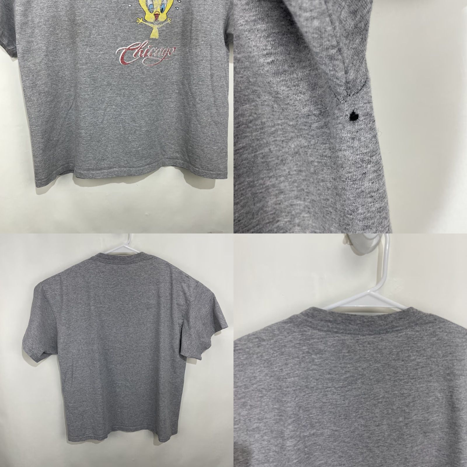 Vintage VINTAGE Looney Tunes Tweety Bird Chicago T-Shirt XL Grey Shirt Men Regular Short Sleeve Crew Neck Graphic Print T-Shirt Size US XL / EU 56 / 4 - 8 Thumbnail