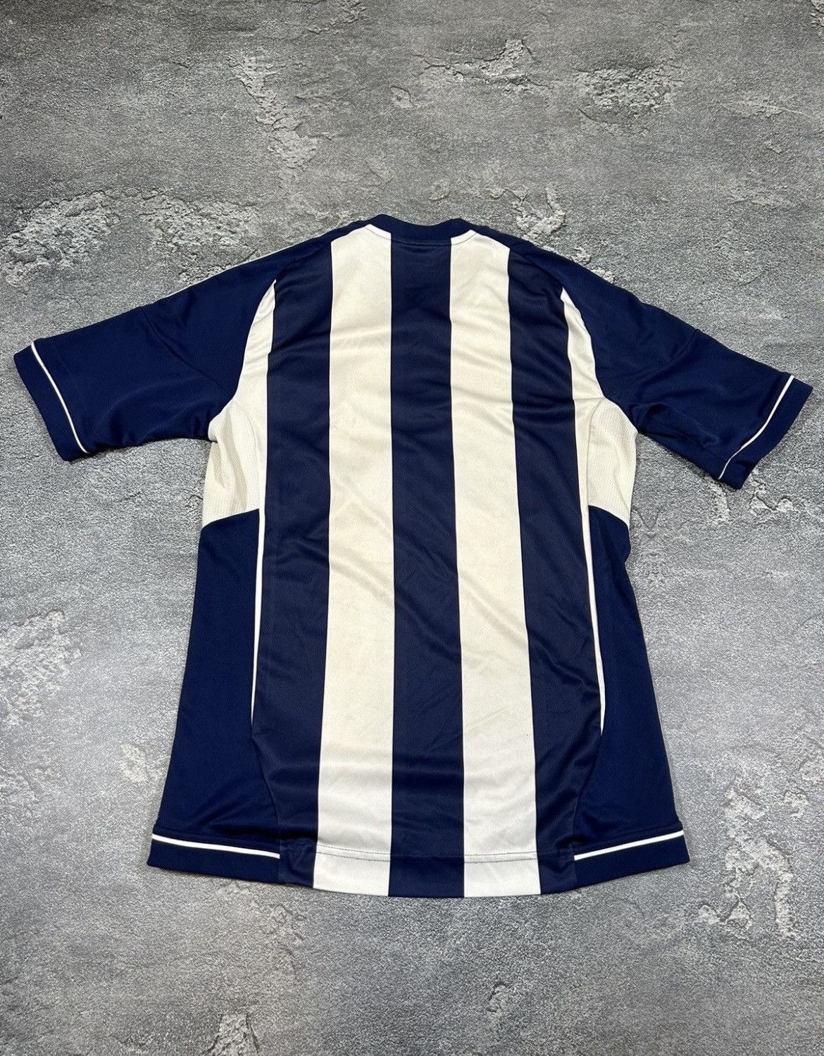 Adidas × Vintage Adidas West Bromwich Albion 2012/13 Home Jersey Size US S / EU 44-46 / 1 - 3 Thumbnail