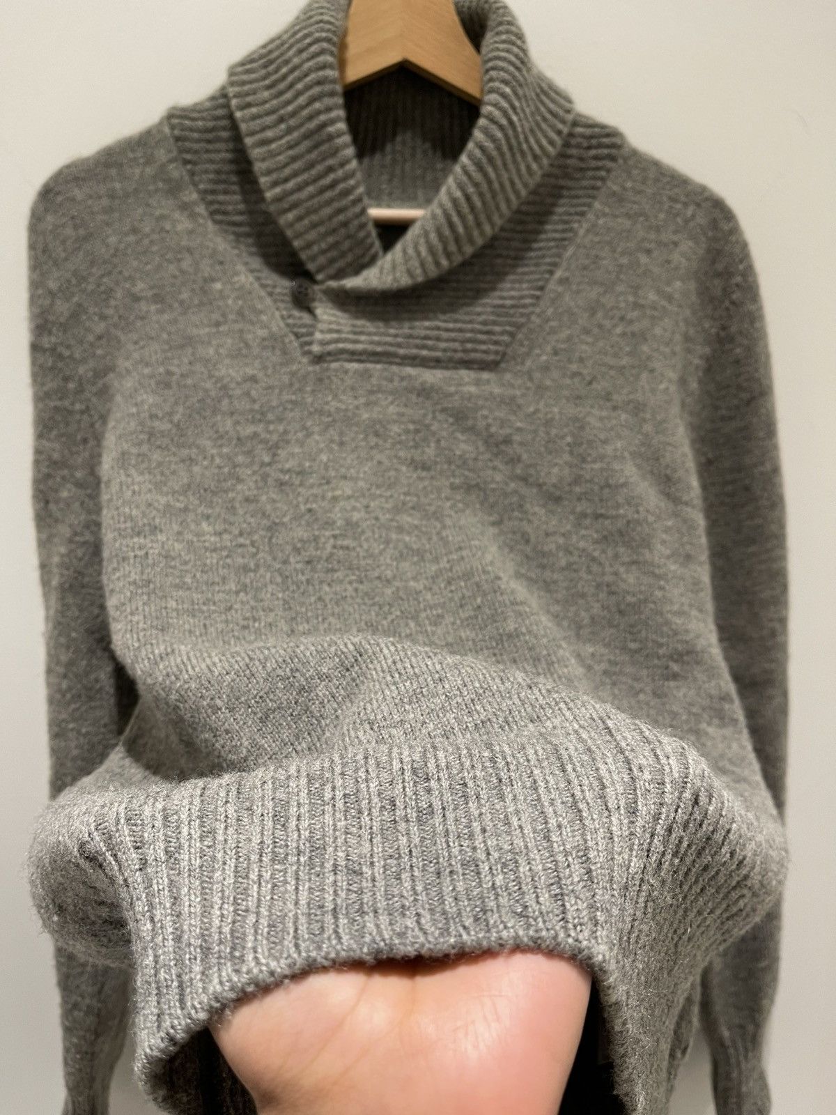 Maison Margiela Maison Margiela Fall 2004 Grey Wool Shawl Collar KnitSweater Size US M / EU 48-50 / 2 - 6 Thumbnail