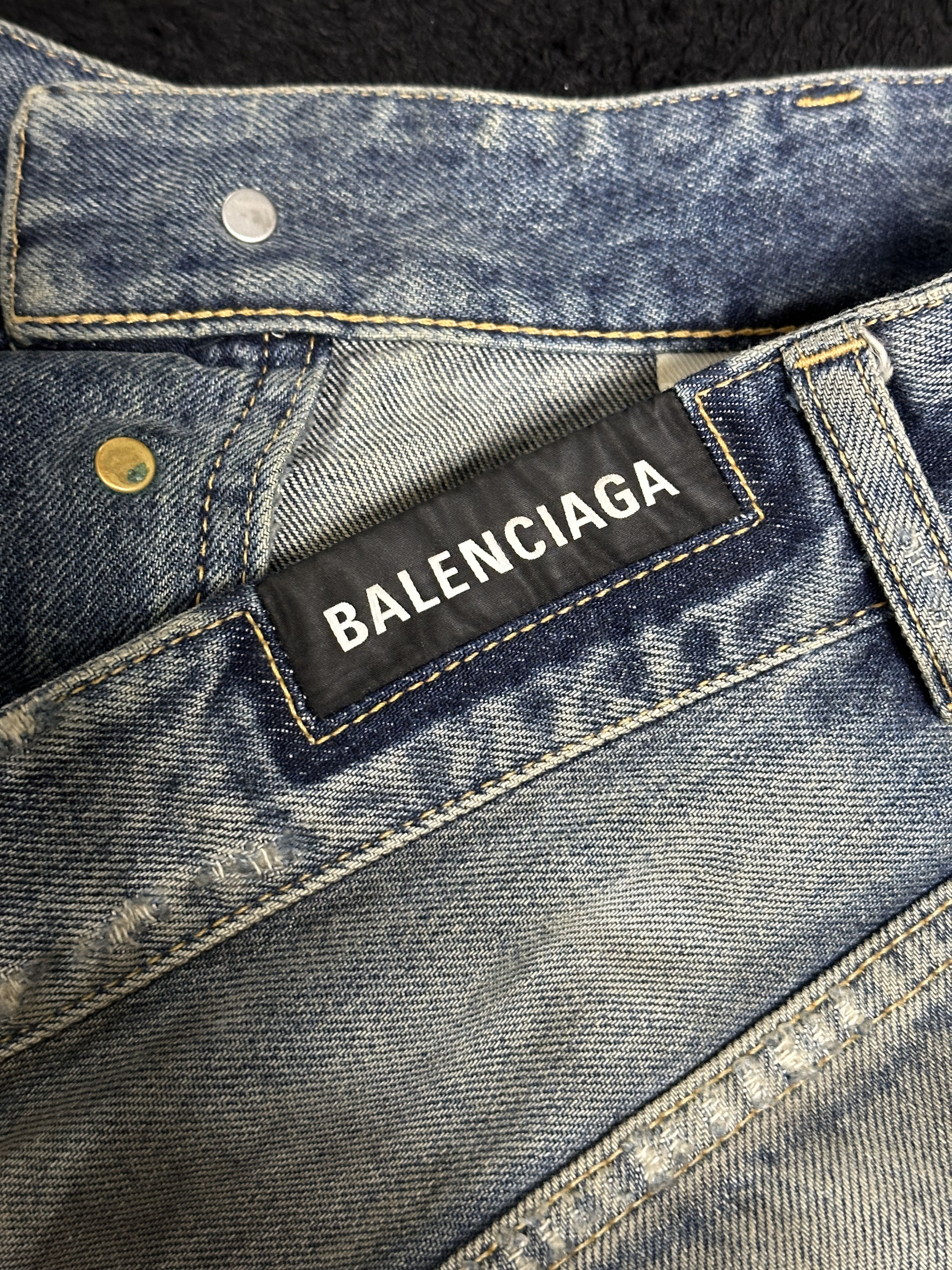 Balenciaga Balenciaga "Mud Show" Distressed Baggy Jeans Size US 32 / EU 48 - 7 Thumbnail