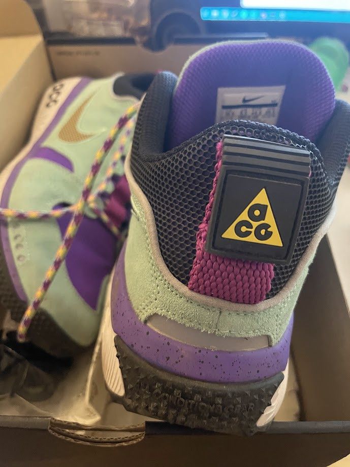 Nike ACG Dog Mountain Hiking Sneakers Size US 10.5 / EU 43-44 - 2 Thumbnail