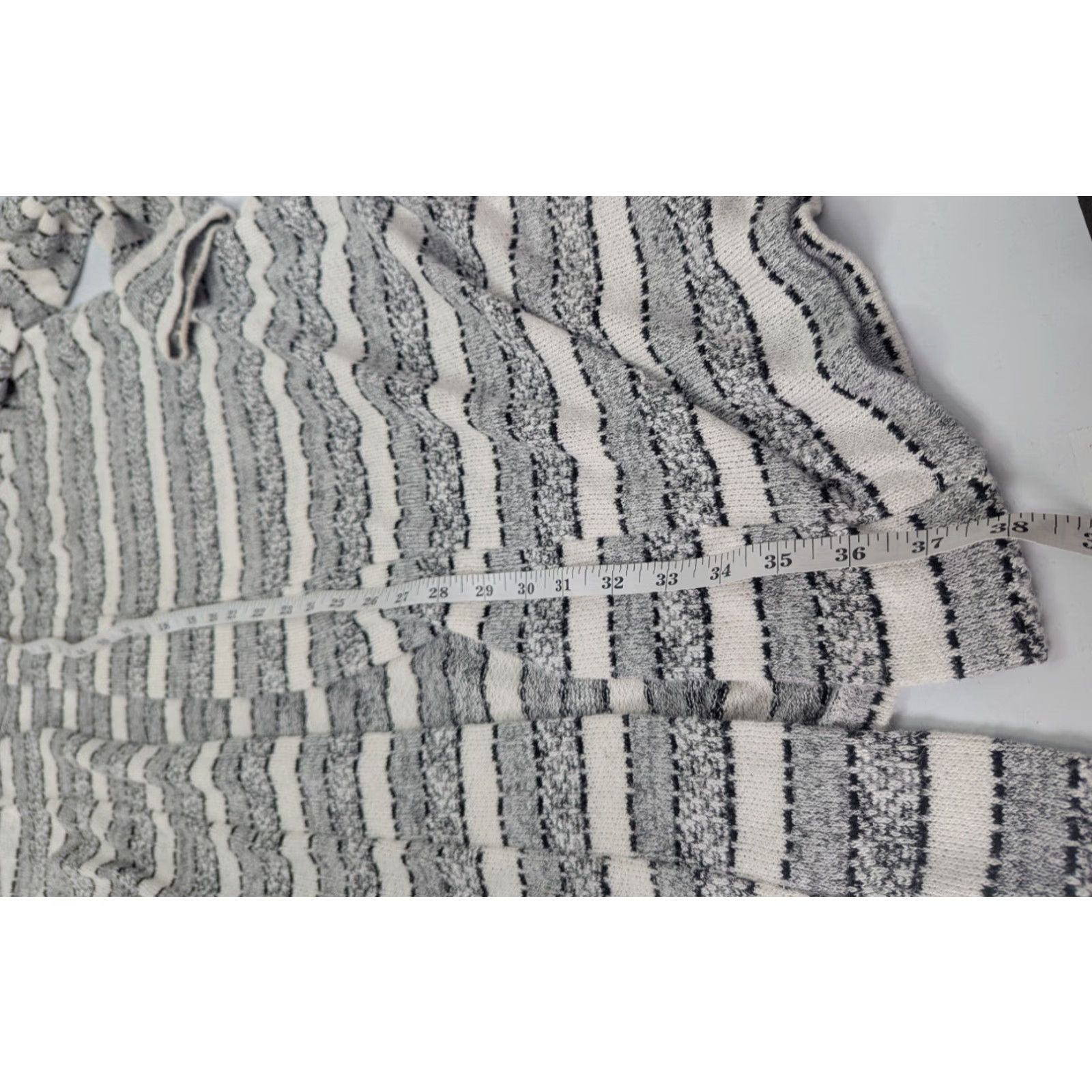 Vintage Lane Bryant Women’s Gray Striped Open Cardigan Plus Size 18/20 Long Sleeve Size XXL / US 16-18 / IT 52-54 - 4 Thumbnail