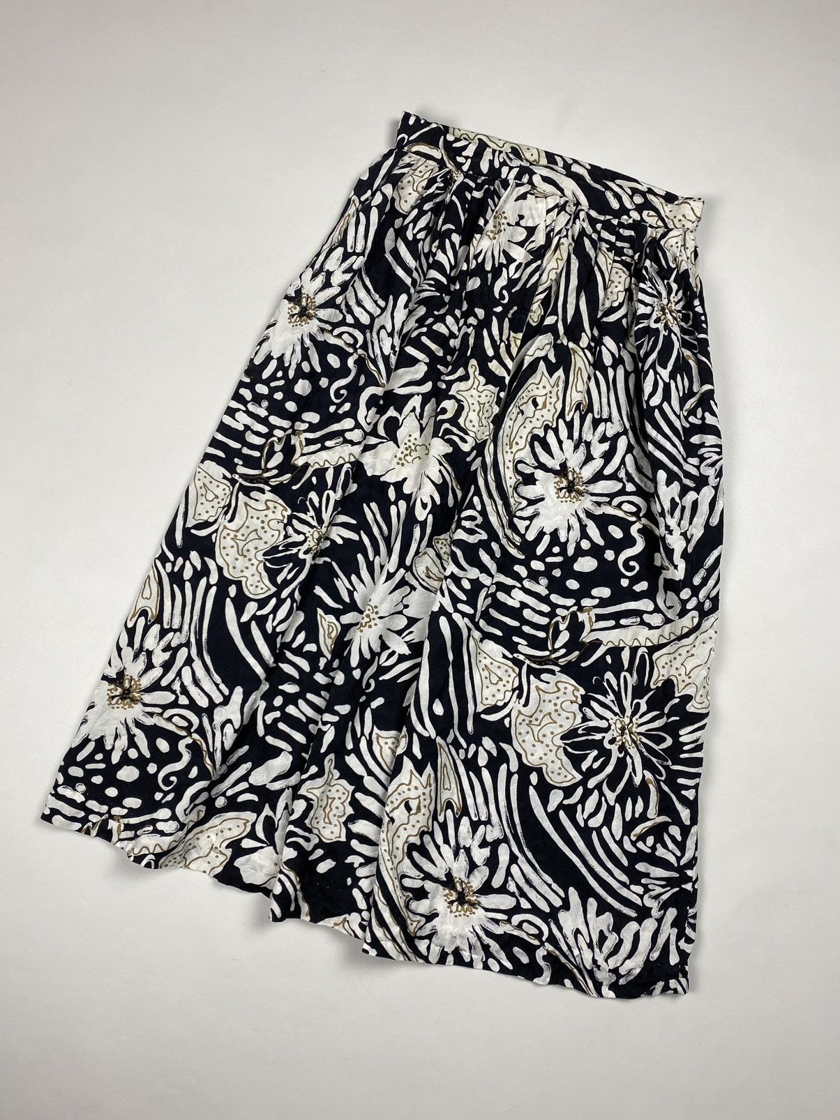 Dior × Vintage Christian Dior Coordonnes Floral Pattern Pleated Silk Skirt Size 30" / US 8 / IT 44 - 4 Thumbnail