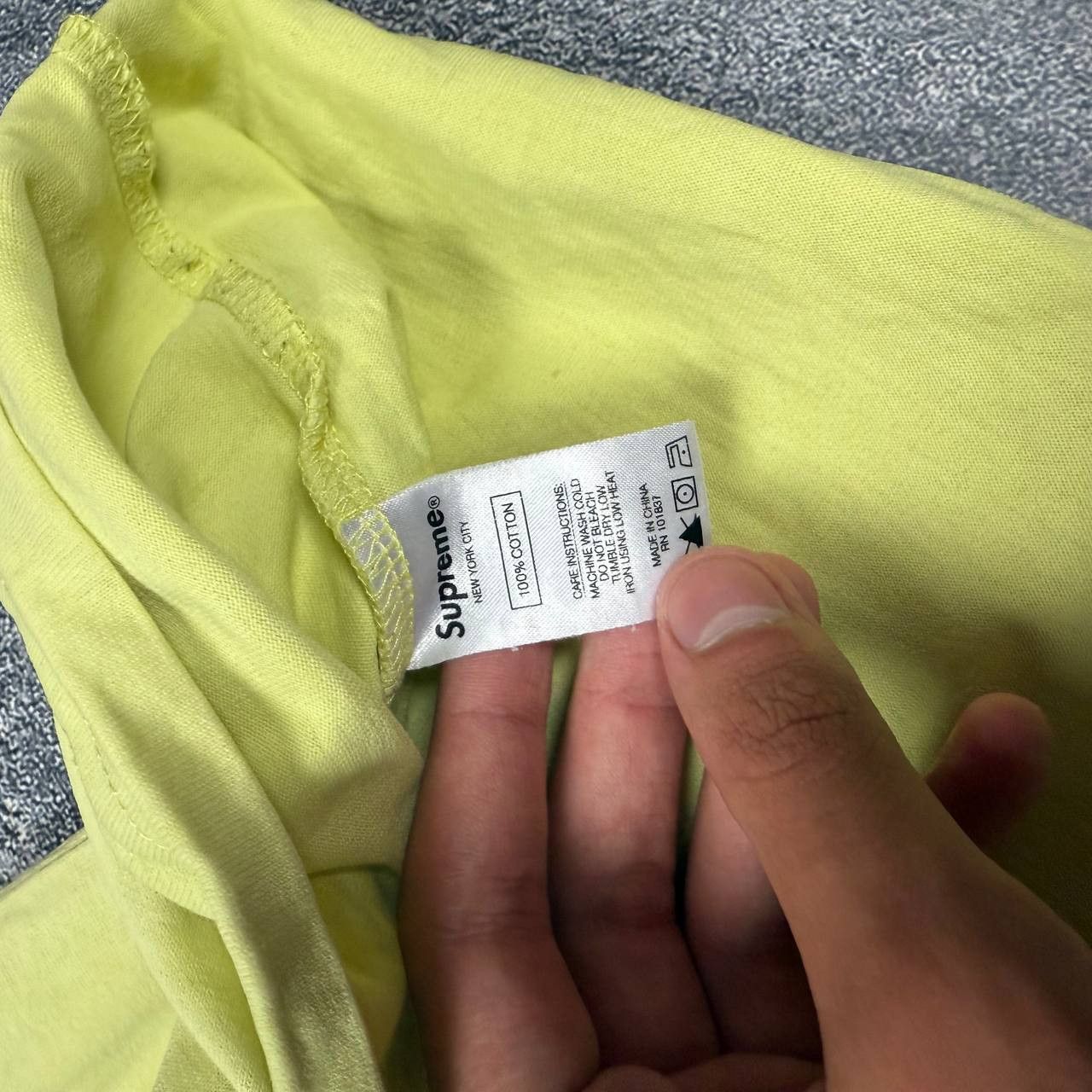 Supreme Supreme Invert S/S Green T-Shirt SS20 Size US M / EU 48-50 / 2 - 7 Thumbnail