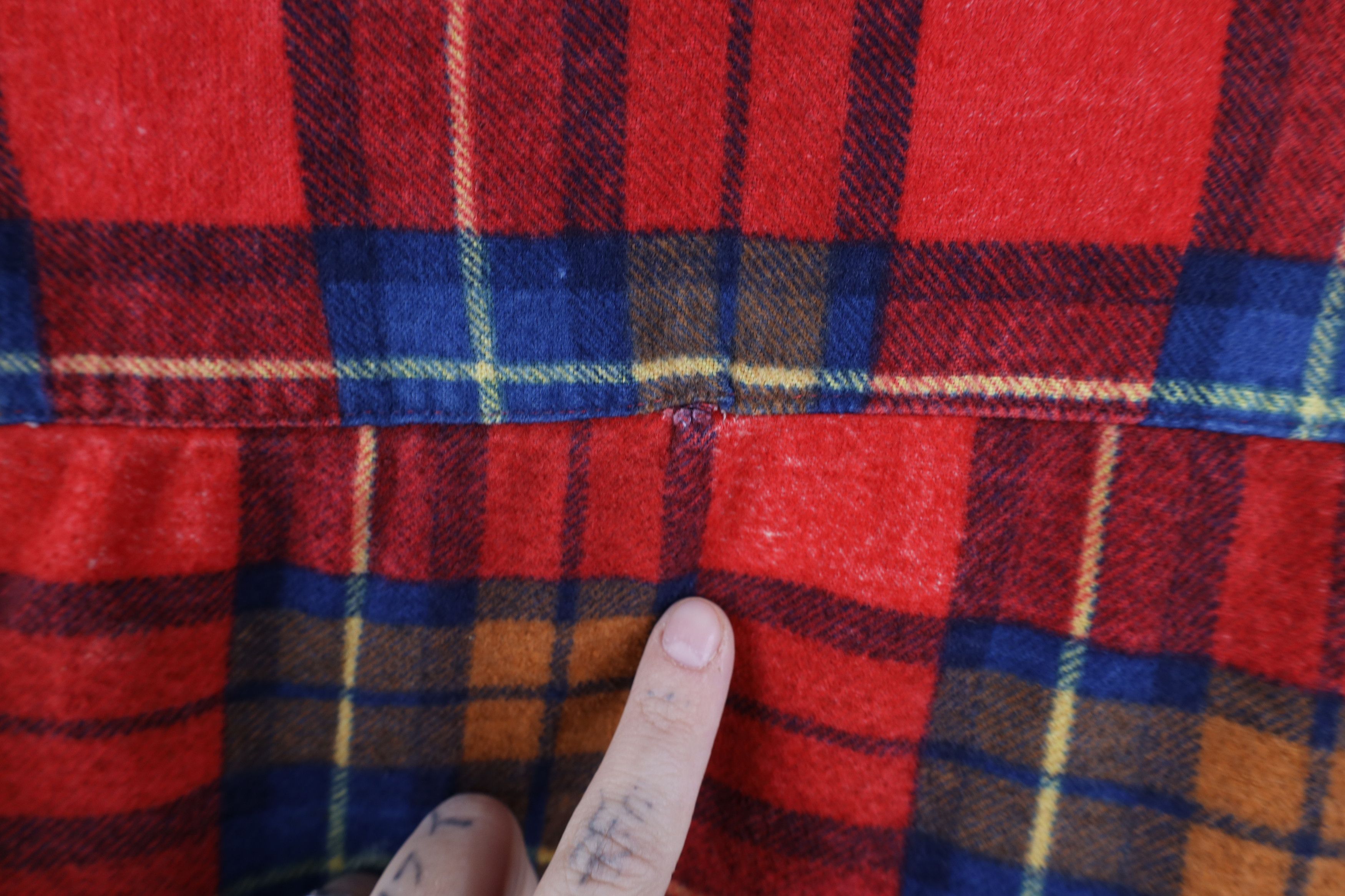 Vintage Vintage 60s 70s Streetwear Collared Button Shirt Plaid Size US S / EU 44-46 / 1 - 11 Thumbnail