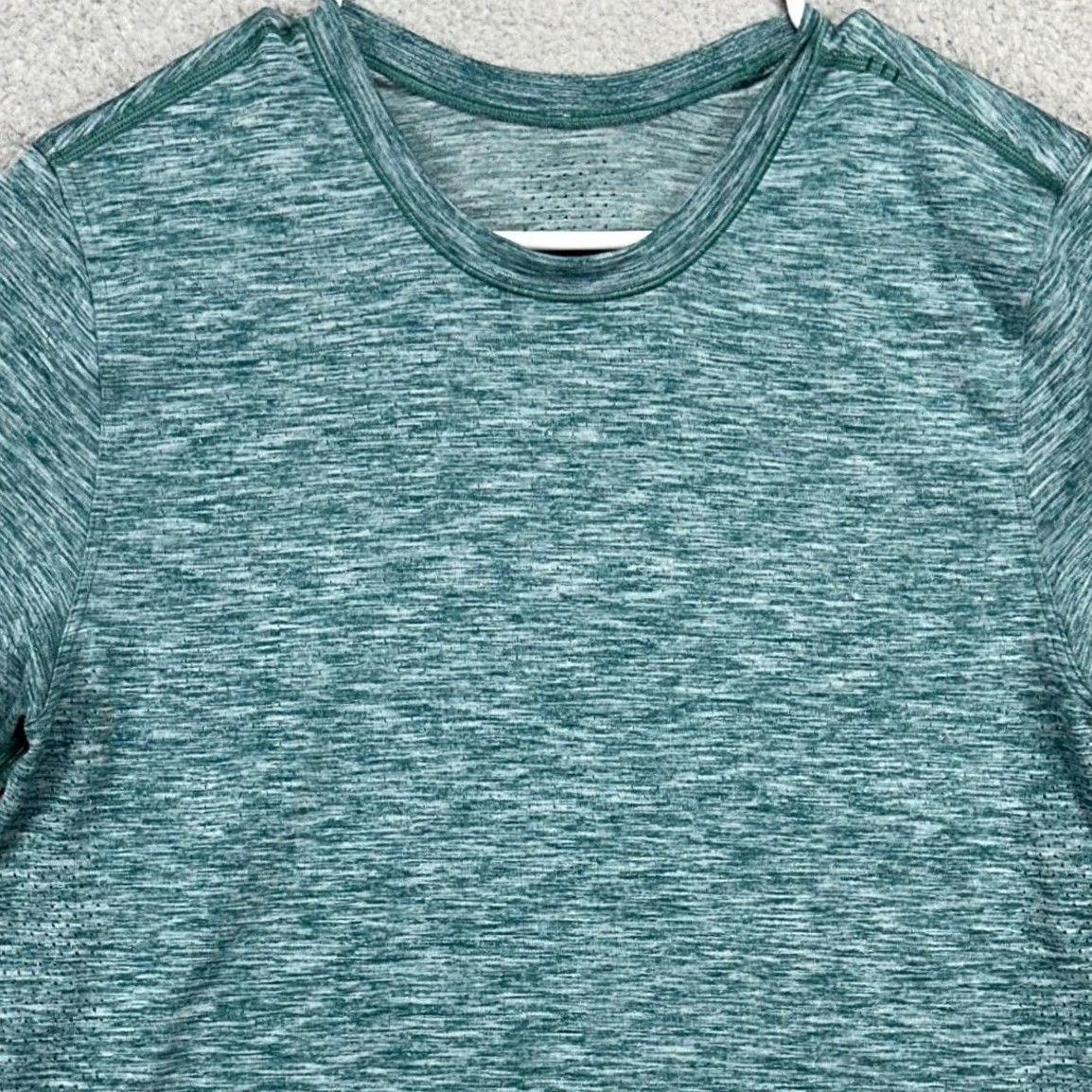 Lululemon Lululemon Men Metal Vent Tech T-Shirt Athletic Crew Neck Short Sleeve Medium Green Heather Logo Shirt Spring/Workout Tee Size US M / EU 48-50 / 2 - 2 Thumbnail