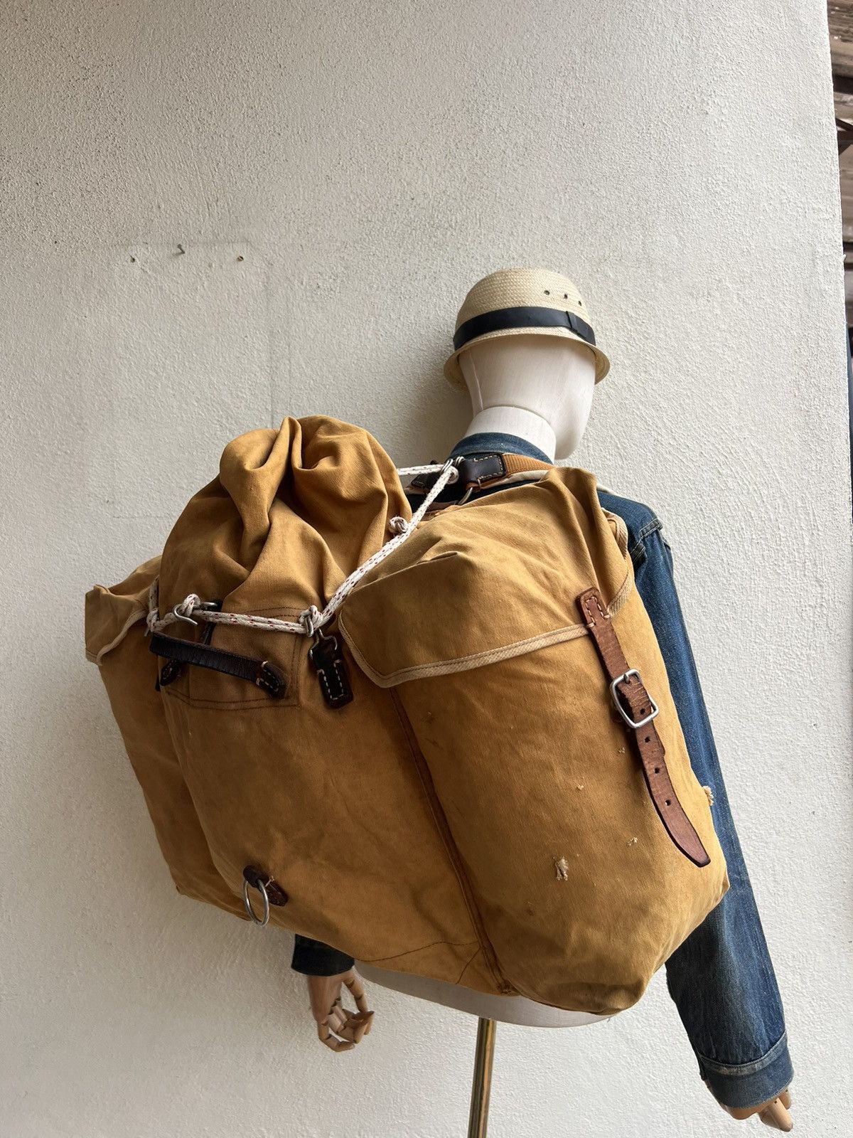 Vintage Distress Fade 60s 70s Japan Duck Canvas Hiking Backpack Huge Size ONE SIZE - 2 Thumbnail