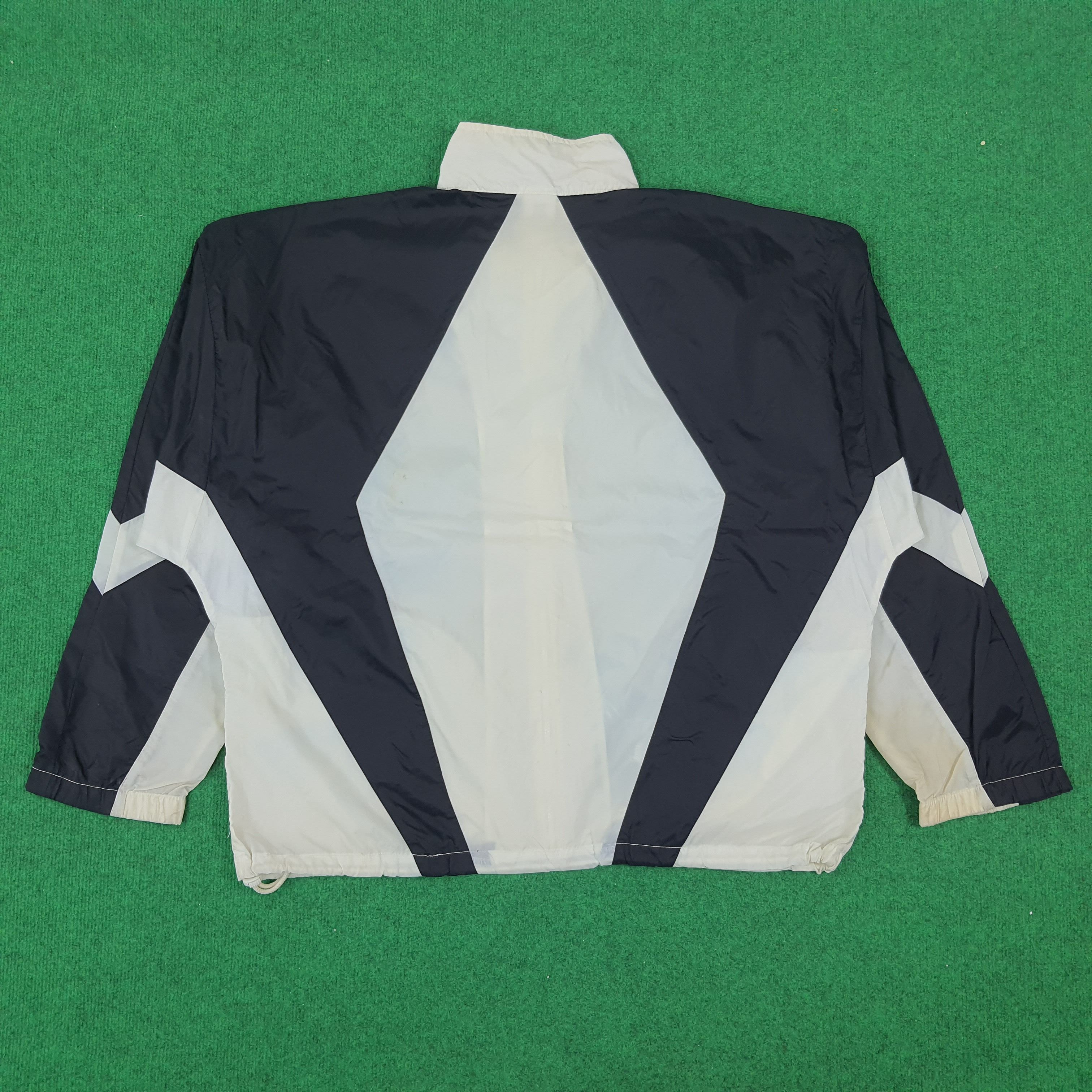 Nike × Vintage Vintage NIKE Outdoor Sports Jacket Size US XXL / EU 58 / 5 - 3 Thumbnail