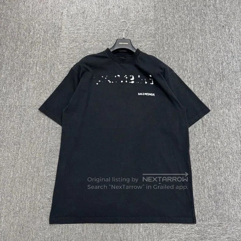 Balenciaga Balenciaga Graffiti Spray Letter T-shirt. Size US M / EU 48-50 / 2 - 1 Thumbnail