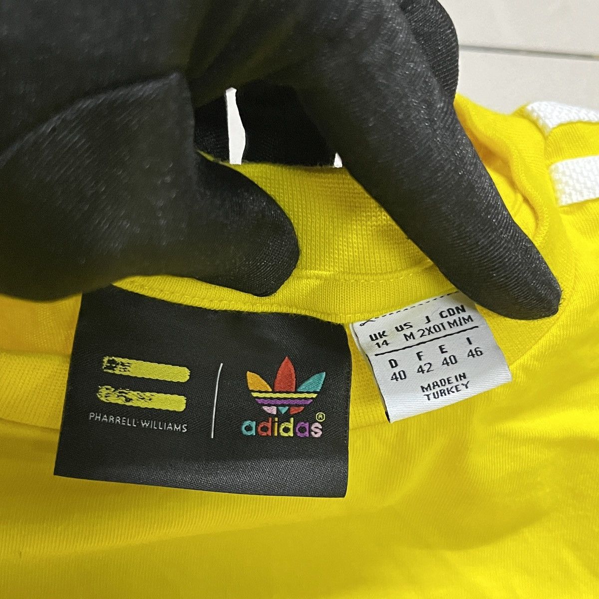 Adidas × Pharrell Adidas X Pharrell Williams Humanrace T Shirt Size US S / EU 44-46 / 1 - 5 Thumbnail
