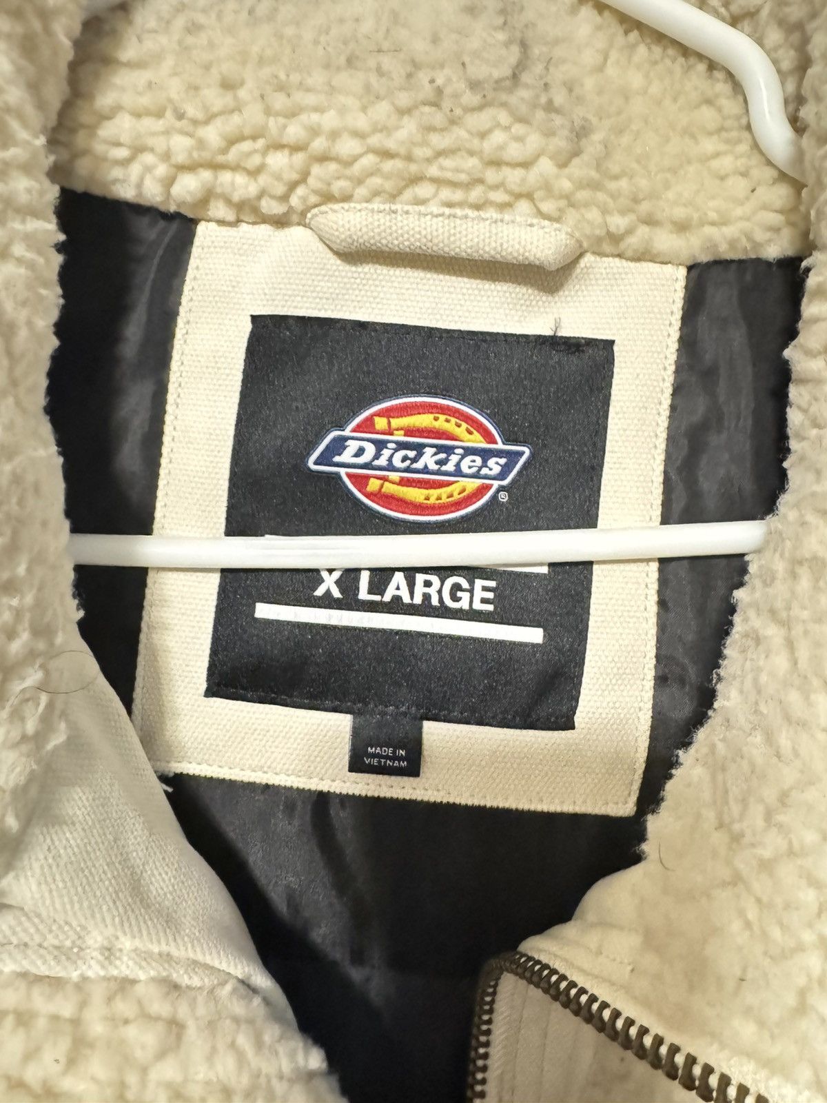 Dickies DICKIES WHITE PUFFER JACKET FLEECE Size US XL / EU 56 / 4 - 5 Thumbnail
