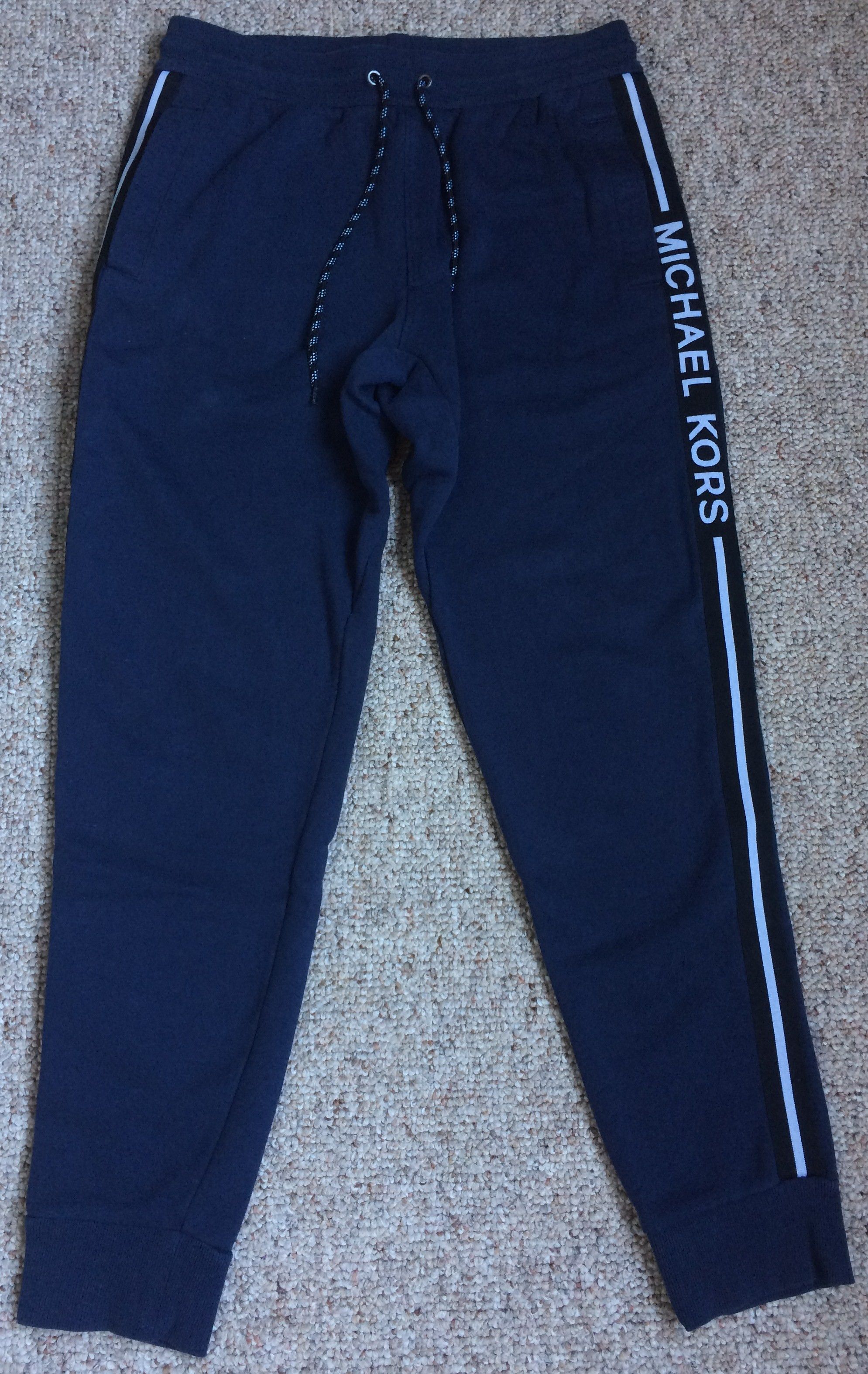 Michael Kors Michael Kors Logo Sweatpants Size US 30 / EU 46 - 1 Thumbnail
