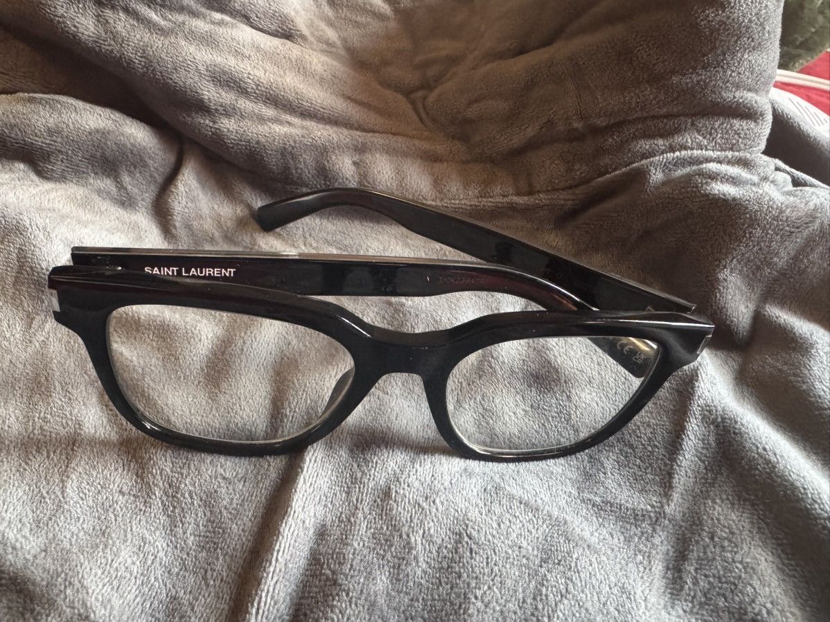 Saint Laurent Paris Saint Laurent eyeglasses Size ONE SIZE - 8 Thumbnail