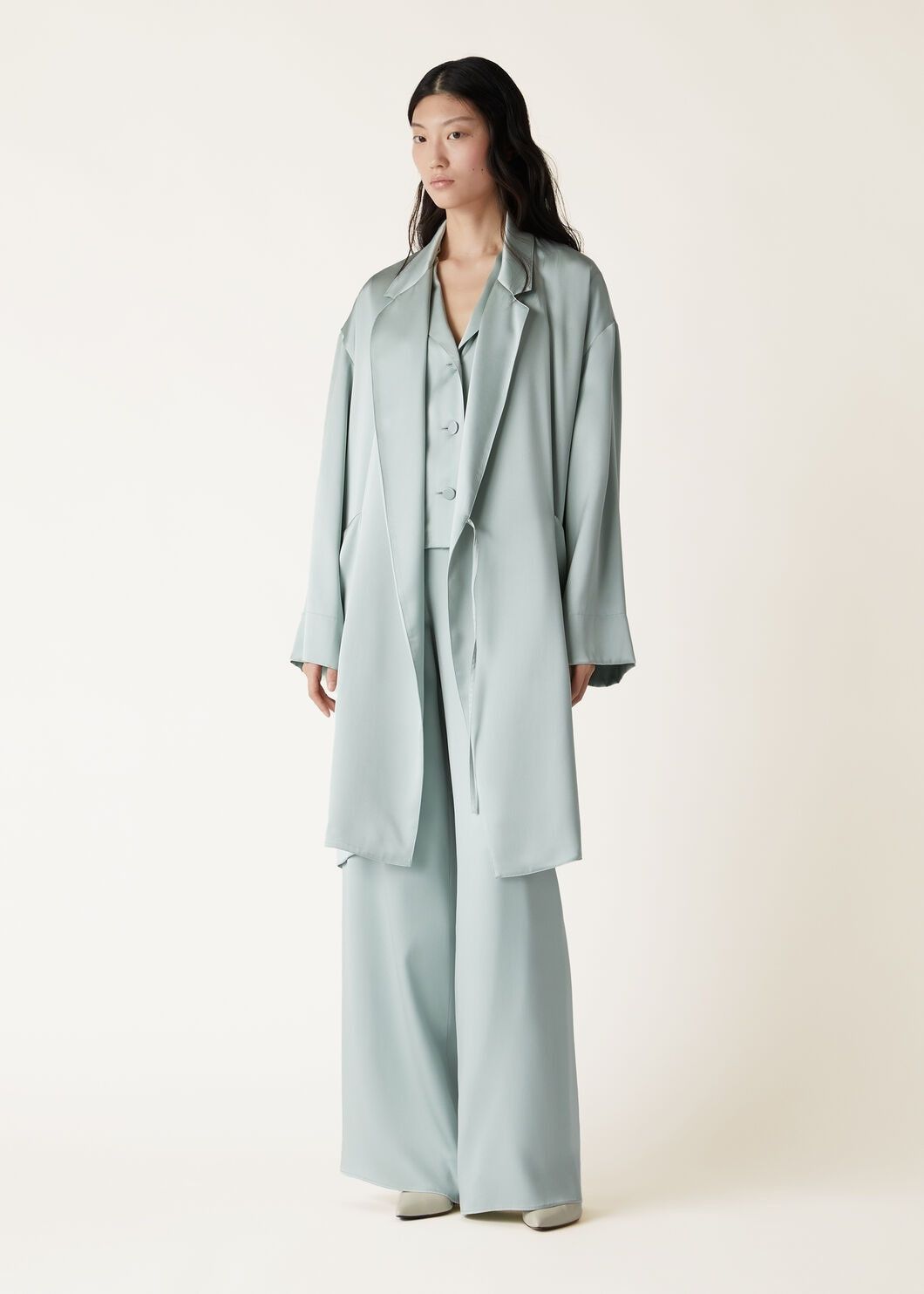 Loro Piana o1w1db10825 FAO3383 Tiziana Coat in Light Blue Size L / US 10 / IT 46 - 2 Thumbnail