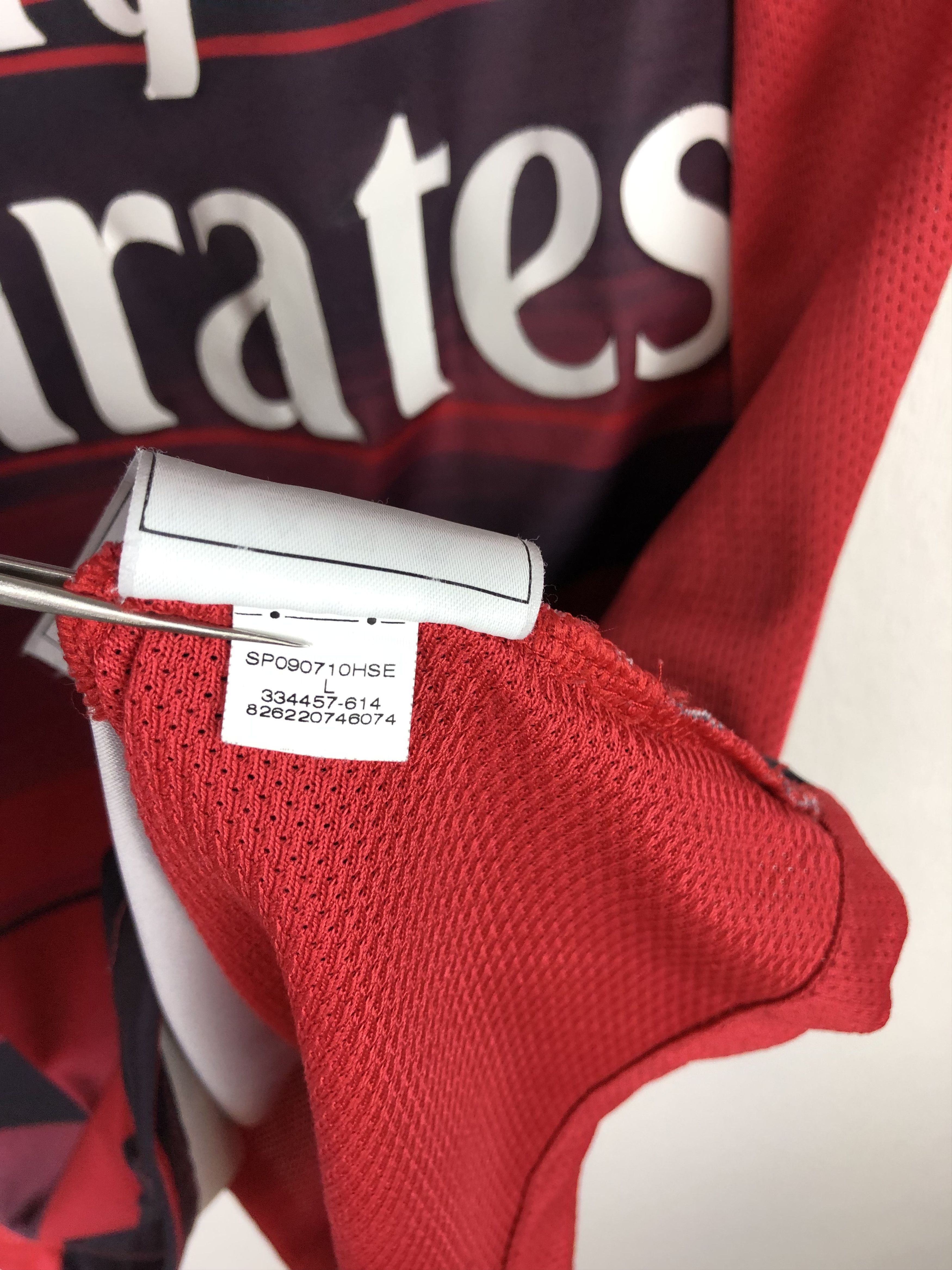 Nike Vintage Nike Arsenal Football Shirt Soccer Mens Jersey Size US L / EU 52-54 / 3 - 7 Thumbnail