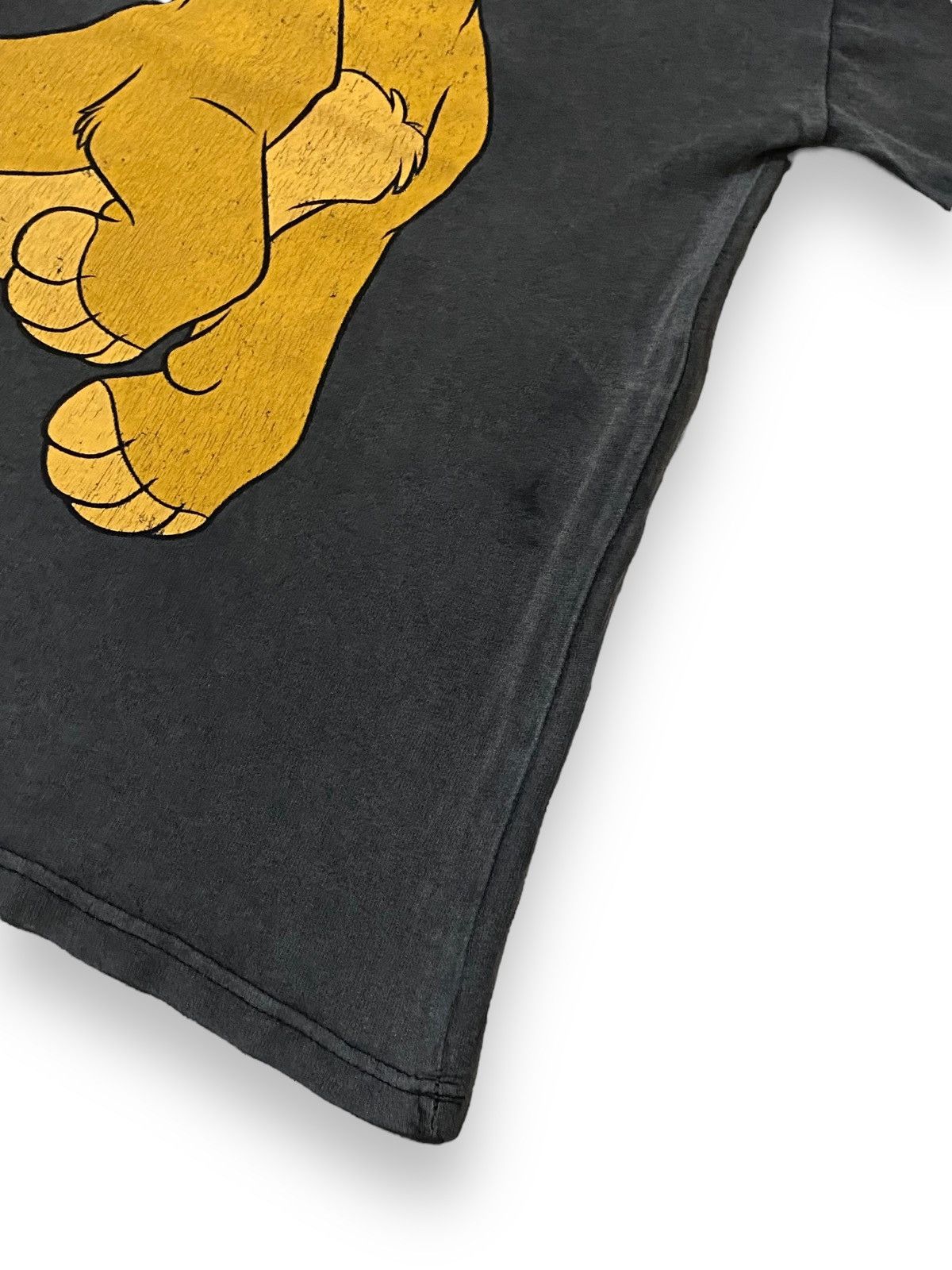 Disney × Zara ZARA X LION KING DISNEY YOUNG NALA & SARAFINA GRAPHIC TEE Size US XL / EU 56 / 4 - 13 Thumbnail