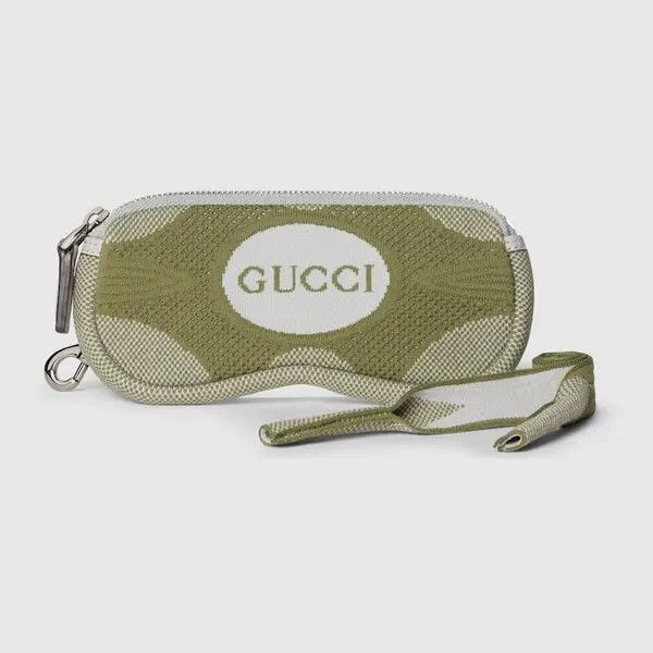 oc11z1225 Size: OS / Technical Knit Glasses Case