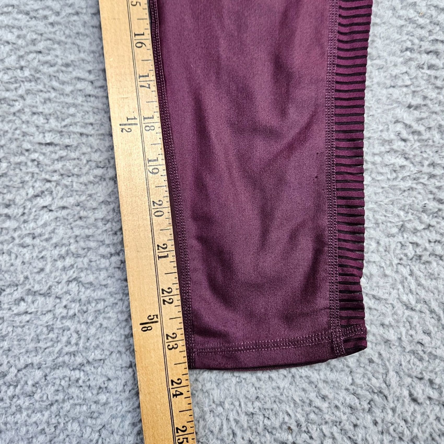 Sweaty Betty Sweaty Betty Leggings Women's High waisted Power 7/8 M Red Size M Regular Inseam 23.5 Straight Leg Activewear Pants Yoga Size 32" / US 10 / IT 46 - 3 Thumbnail