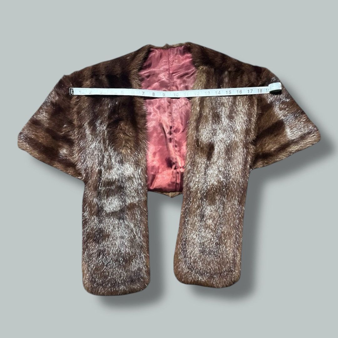 Designer Vintage Woman’s Muskrat Mink Fur Shawl With Satin Lining. Size ONE SIZE - 5 Thumbnail