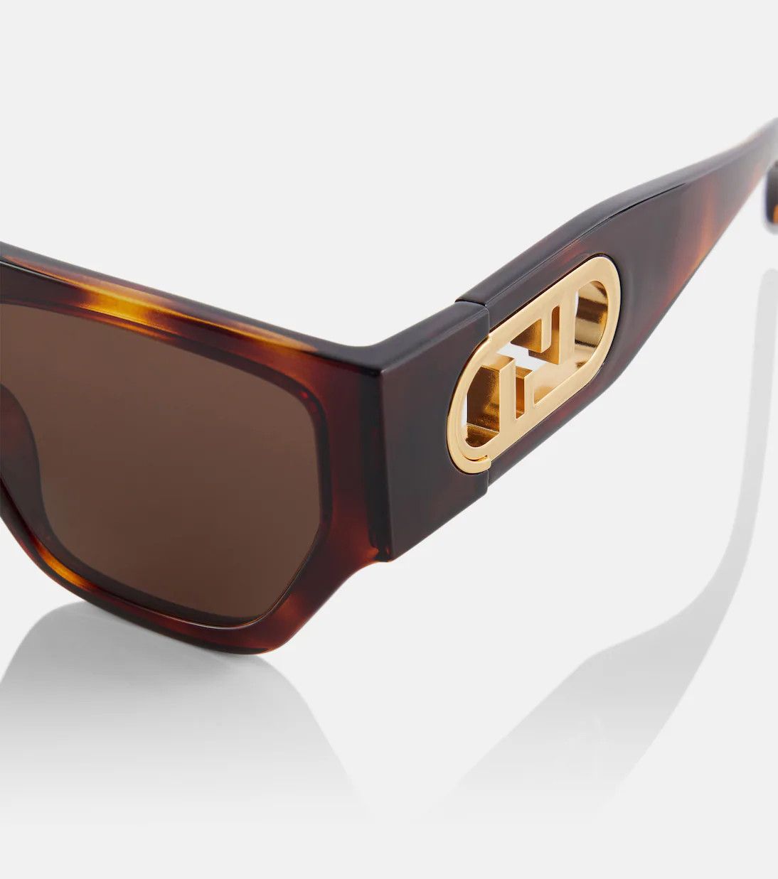 Fendi o1s1wg111224 Size: OS / O'Lock Sunglasses in Brown Size ONE SIZE - 5 Thumbnail