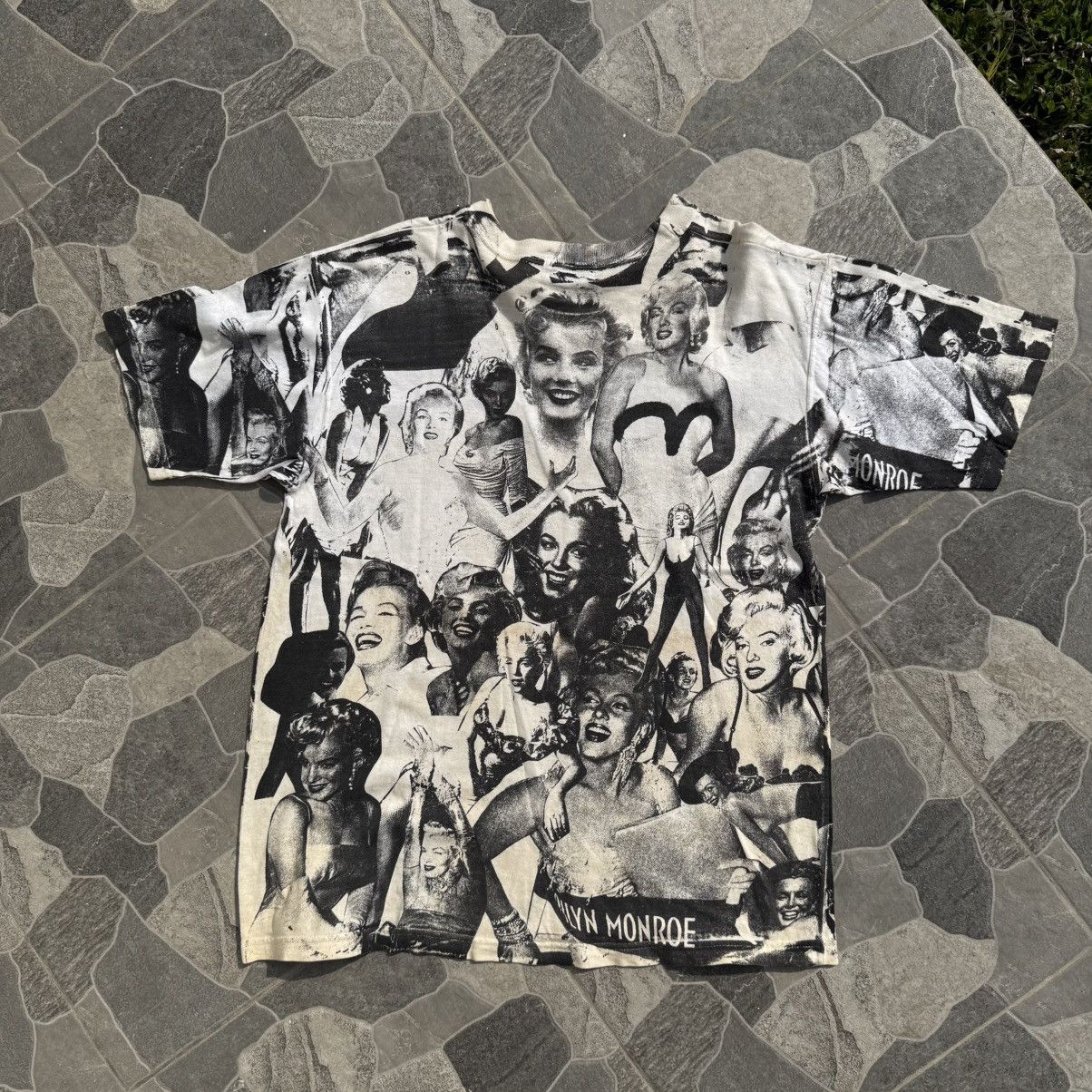 Vintage Marilyn Monroe All Over print 90's Size US L / EU 52-54 / 3 - 2 Thumbnail