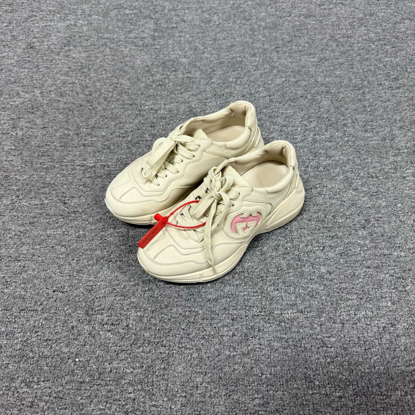 Gucci Gucci Pink Double G Dad Shoes Size 35 Size US 4 / IT 34 - 1 Thumbnail