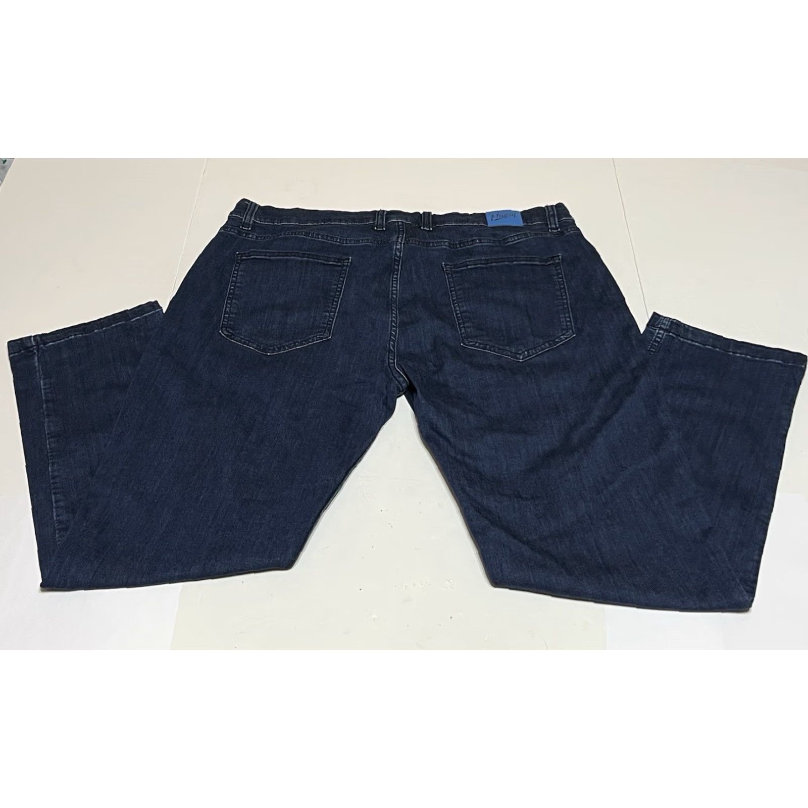 Vintage Mugsy Jeans Men’s 40x30 Blue Denim Stretch Relaxed Straight Mid Rise 5-Pocket Zip Button Mugsy Studio Blues Jeans Size US 40 / EU 56 - 2 Thumbnail