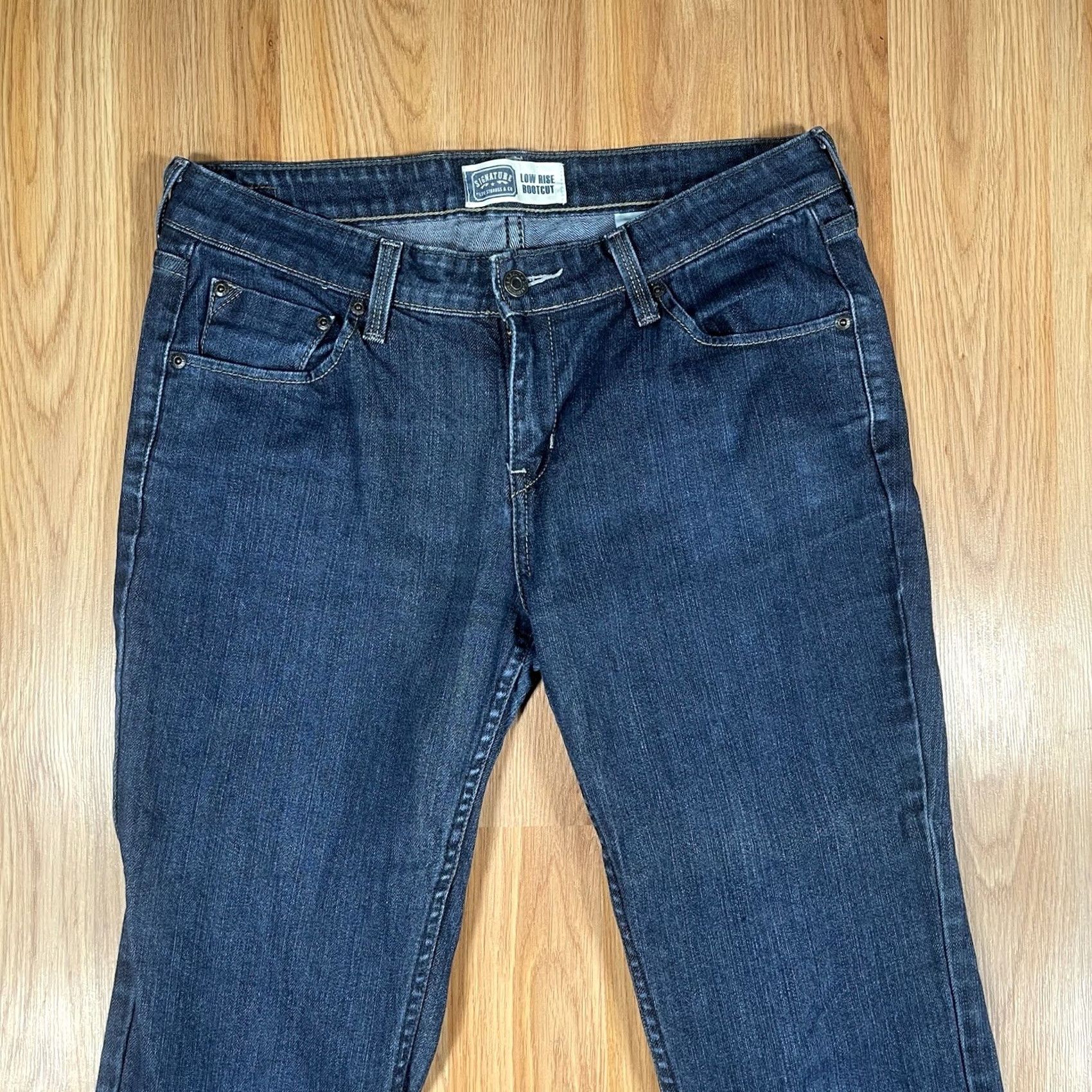 Vintage Signature by Levi Strauss & Co. Jeans Womens 10 Tall Blue Low Rise Bootcut Stretch Denim Jeans Size 32" / US 10 / IT 46 - 2 Thumbnail